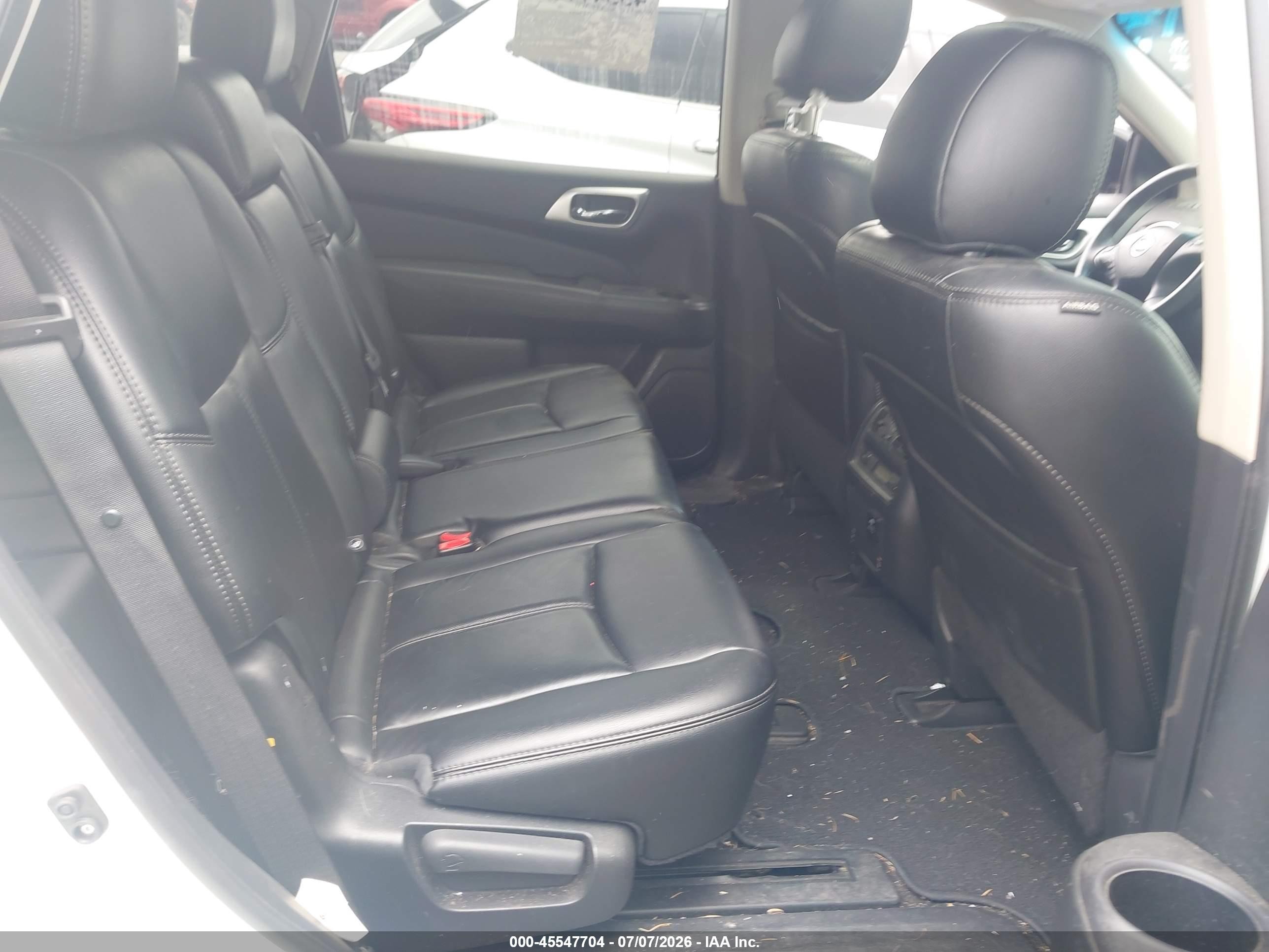 2015 Nissan Pathfinder Sl White vin: 5N1AR2MM9FC710732