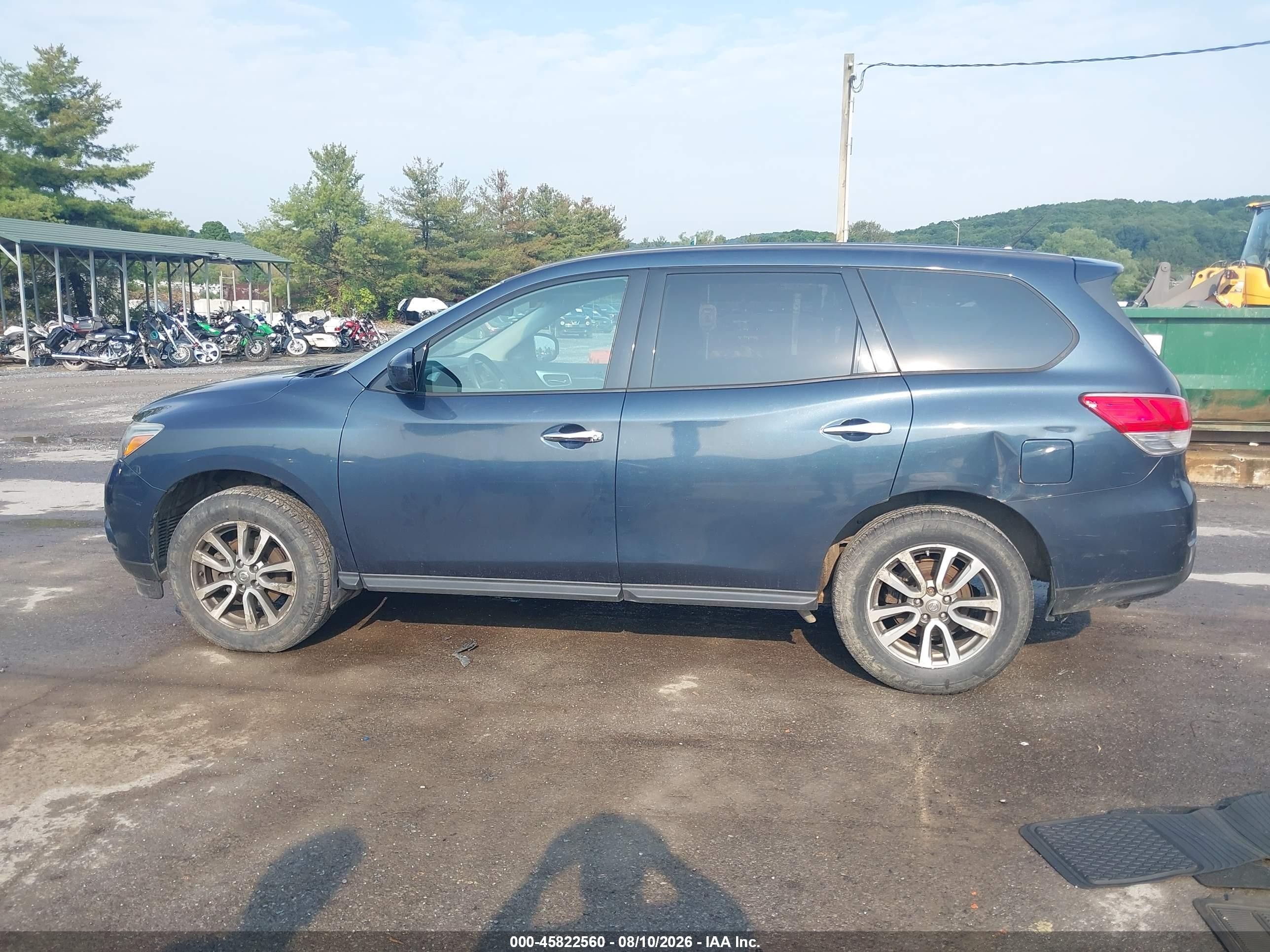 2013 Nissan Pathfinder S Blue vin: 5N1AR2MMXDC608398