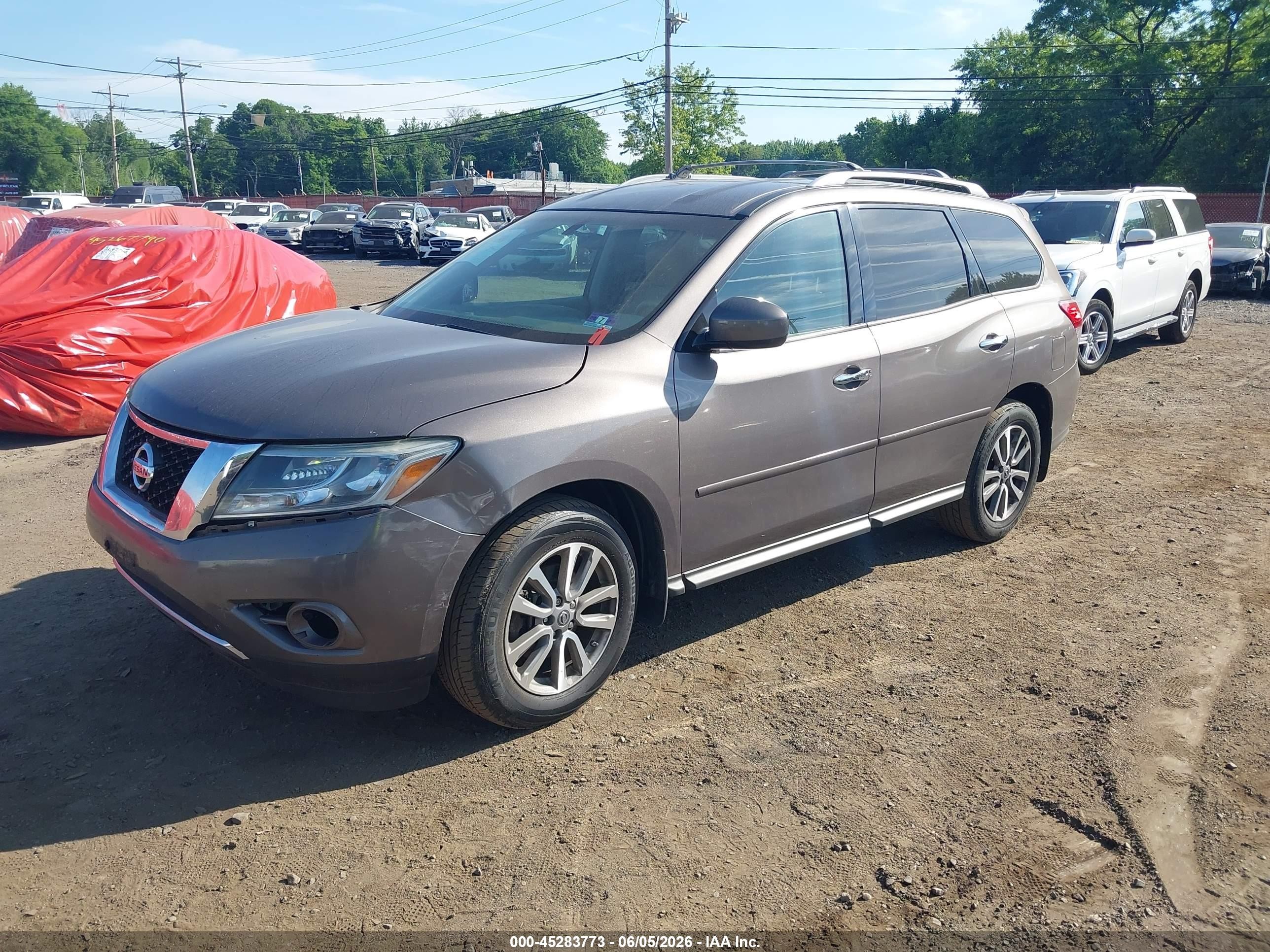 2013 Nissan Pathfinder Sv Gray vin: 5N1AR2MMXDC624522
