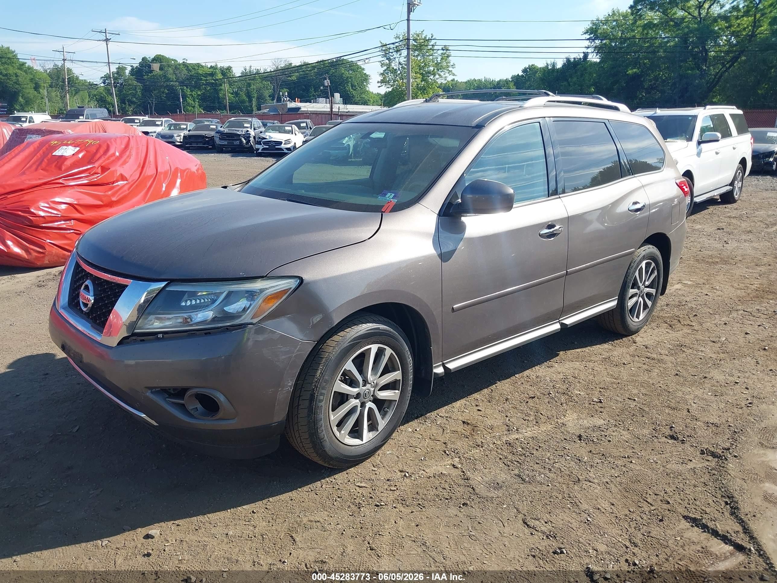 2013 Nissan Pathfinder Sv Gray vin: 5N1AR2MMXDC624522