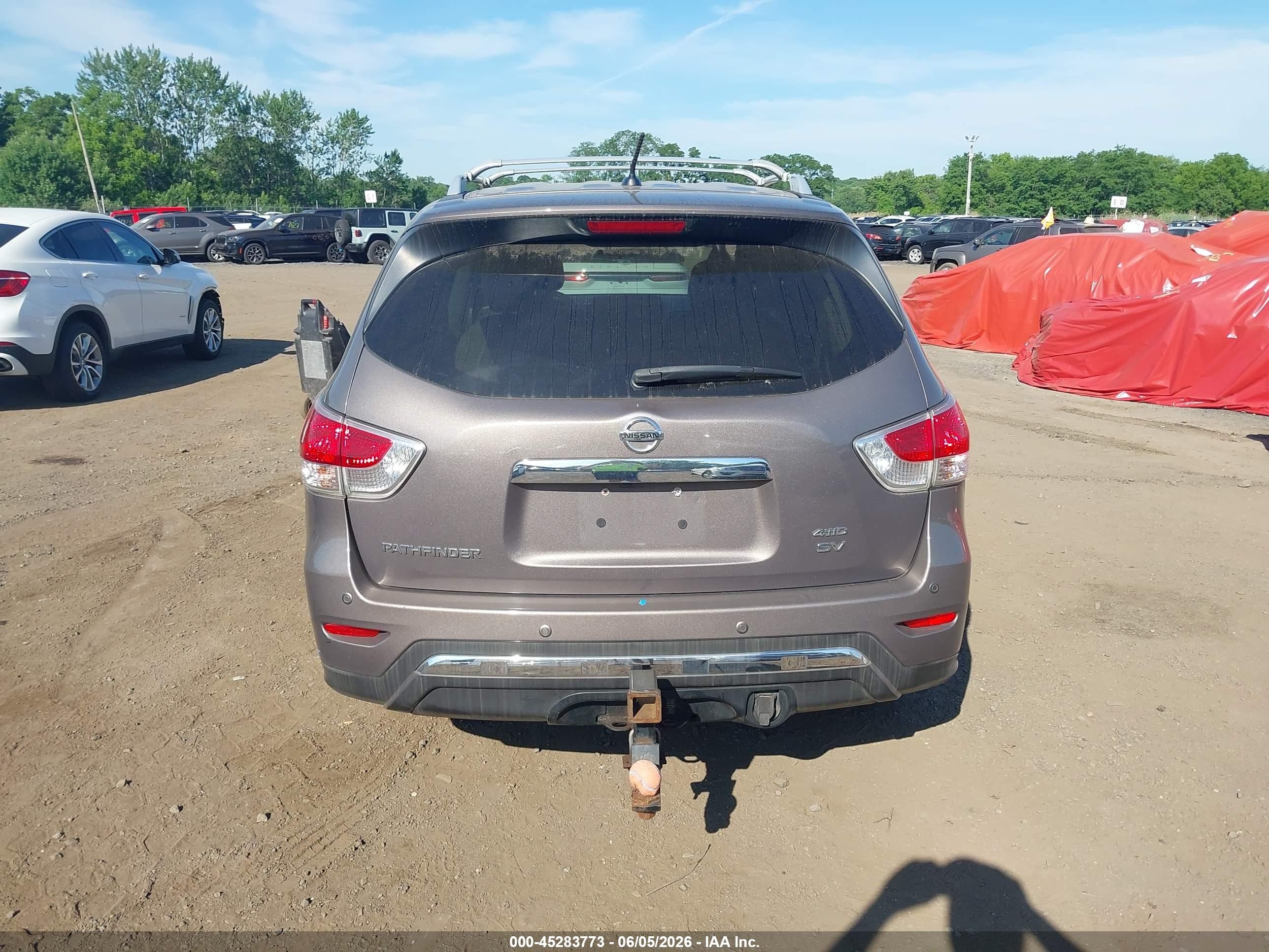 2013 Nissan Pathfinder Sv Gray vin: 5N1AR2MMXDC624522
