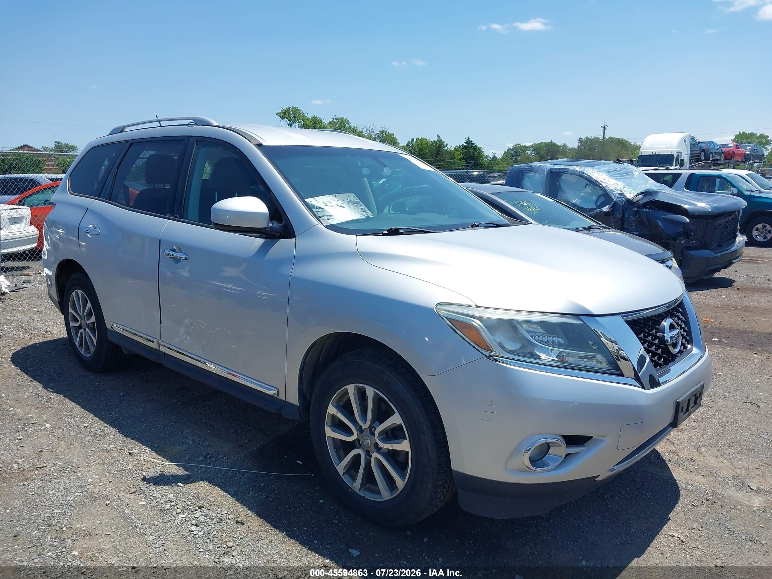 2013 Nissan Pathfinder Sl Silver vin: 5N1AR2MMXDC636752
