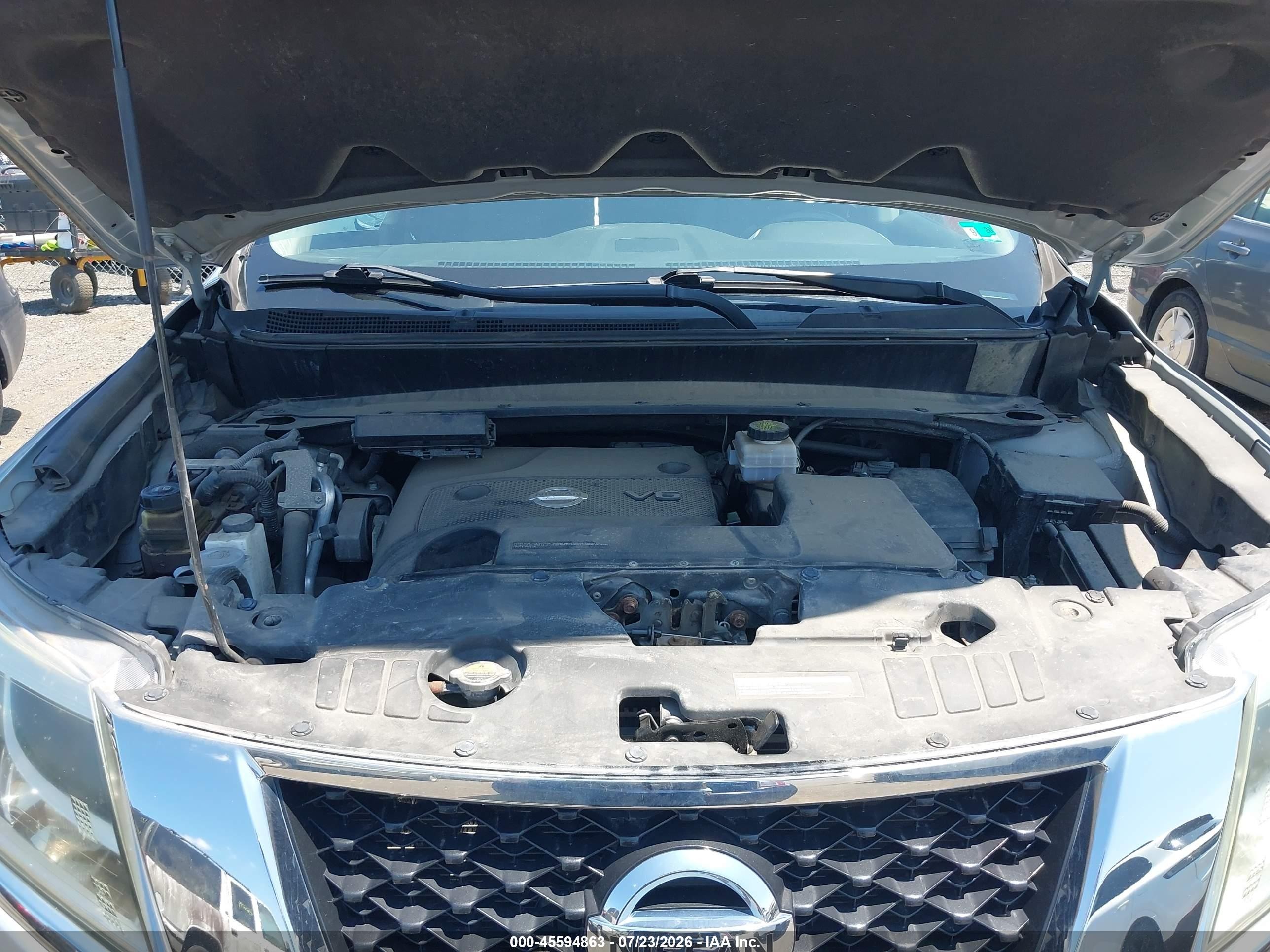 2013 Nissan Pathfinder Sl Silver vin: 5N1AR2MMXDC636752