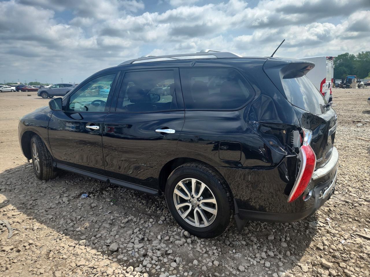 2013 Nissan Pathfinder S Black vin: 5N1AR2MMXDC642857