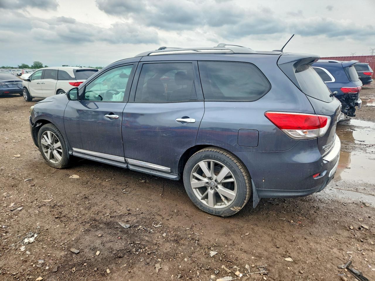 2013 Nissan Pathfinder S Серый vin: 5N1AR2MMXDC644673