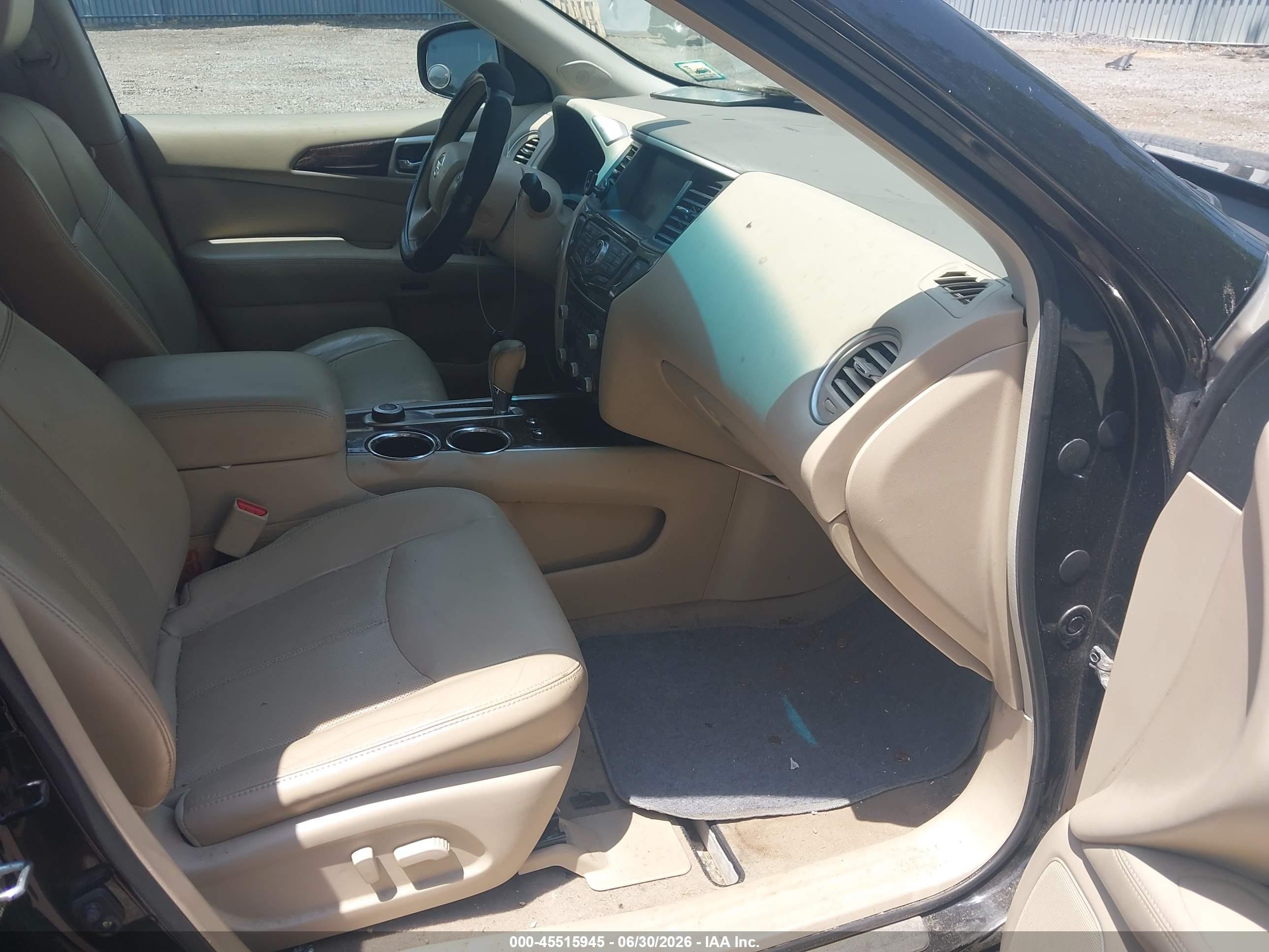 2013 Nissan Pathfinder Platinum Черный vin: 5N1AR2MMXDC656385