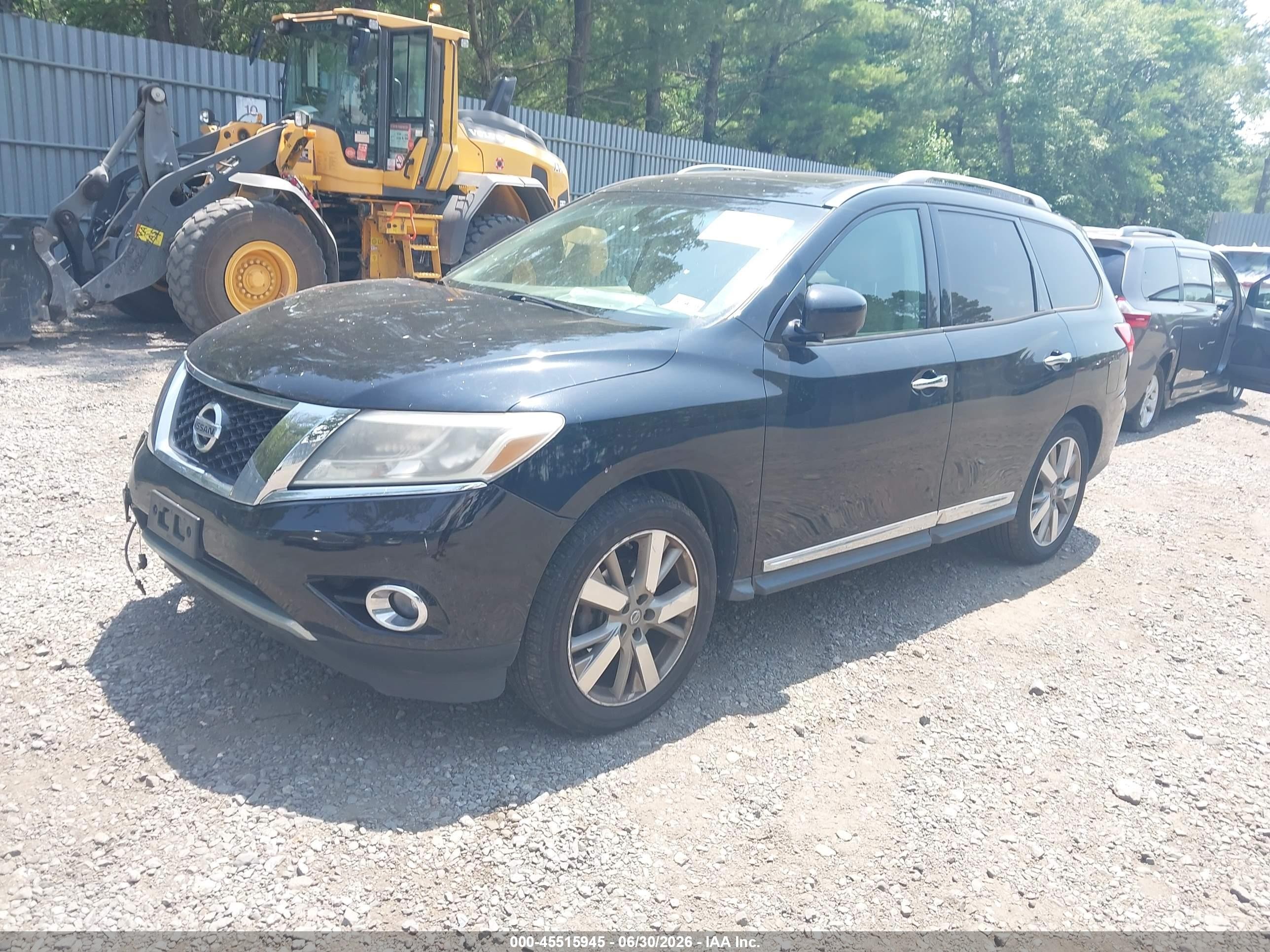 2013 Nissan Pathfinder Platinum Черный vin: 5N1AR2MMXDC656385