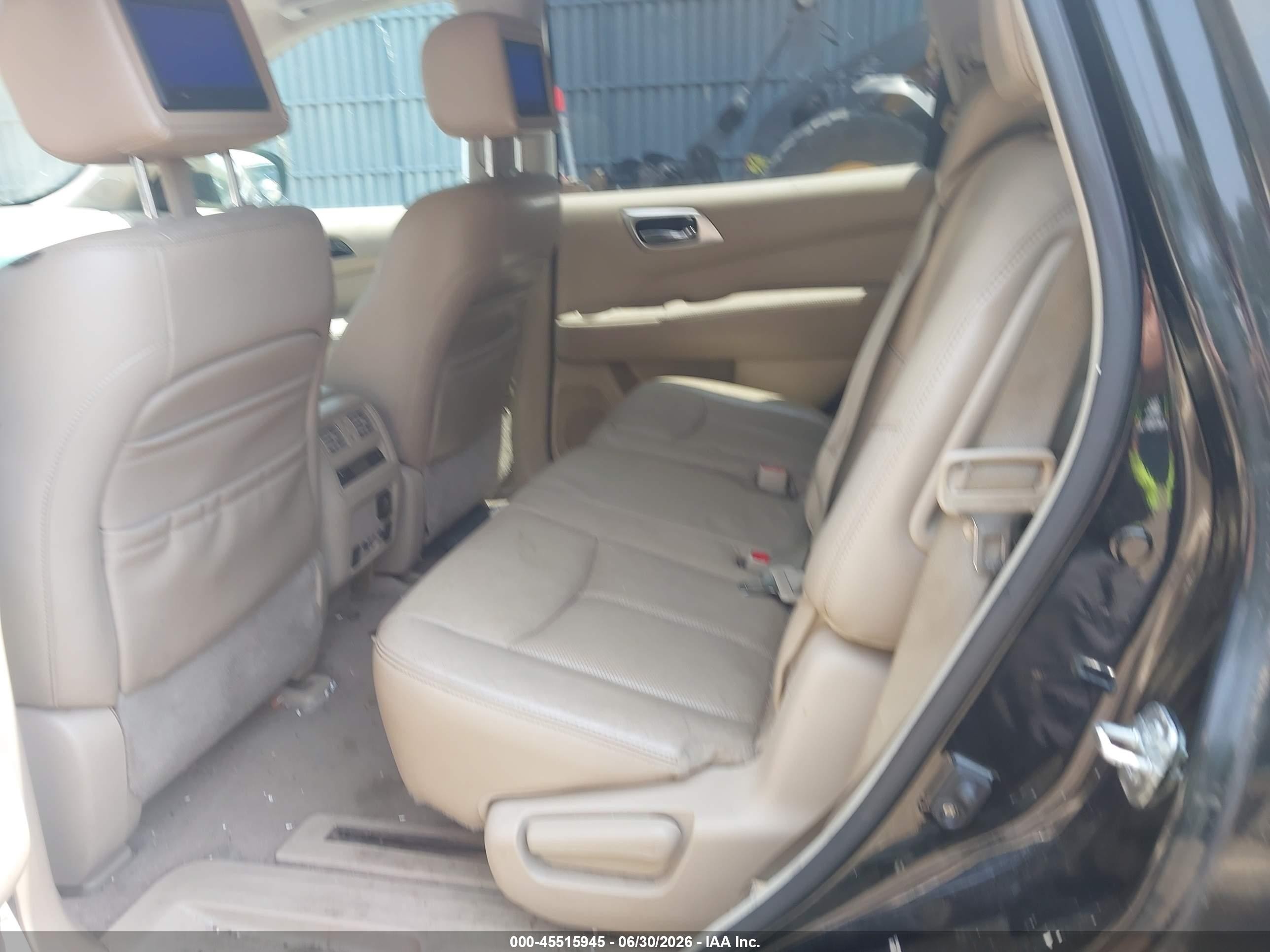 2013 Nissan Pathfinder Platinum Черный vin: 5N1AR2MMXDC656385