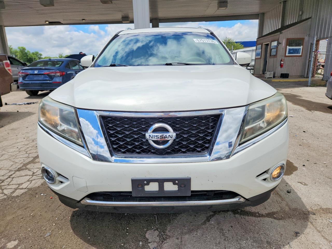 2013 Nissan Pathfinder S White vin: 5N1AR2MMXDC662154