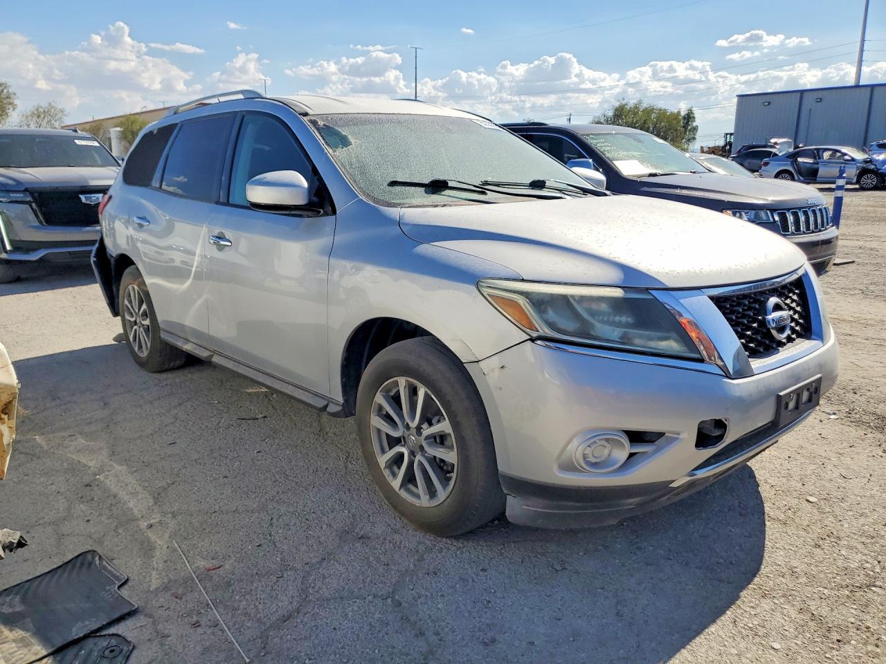 2013 Nissan Pathfinder S Silver vin: 5N1AR2MMXDC668035