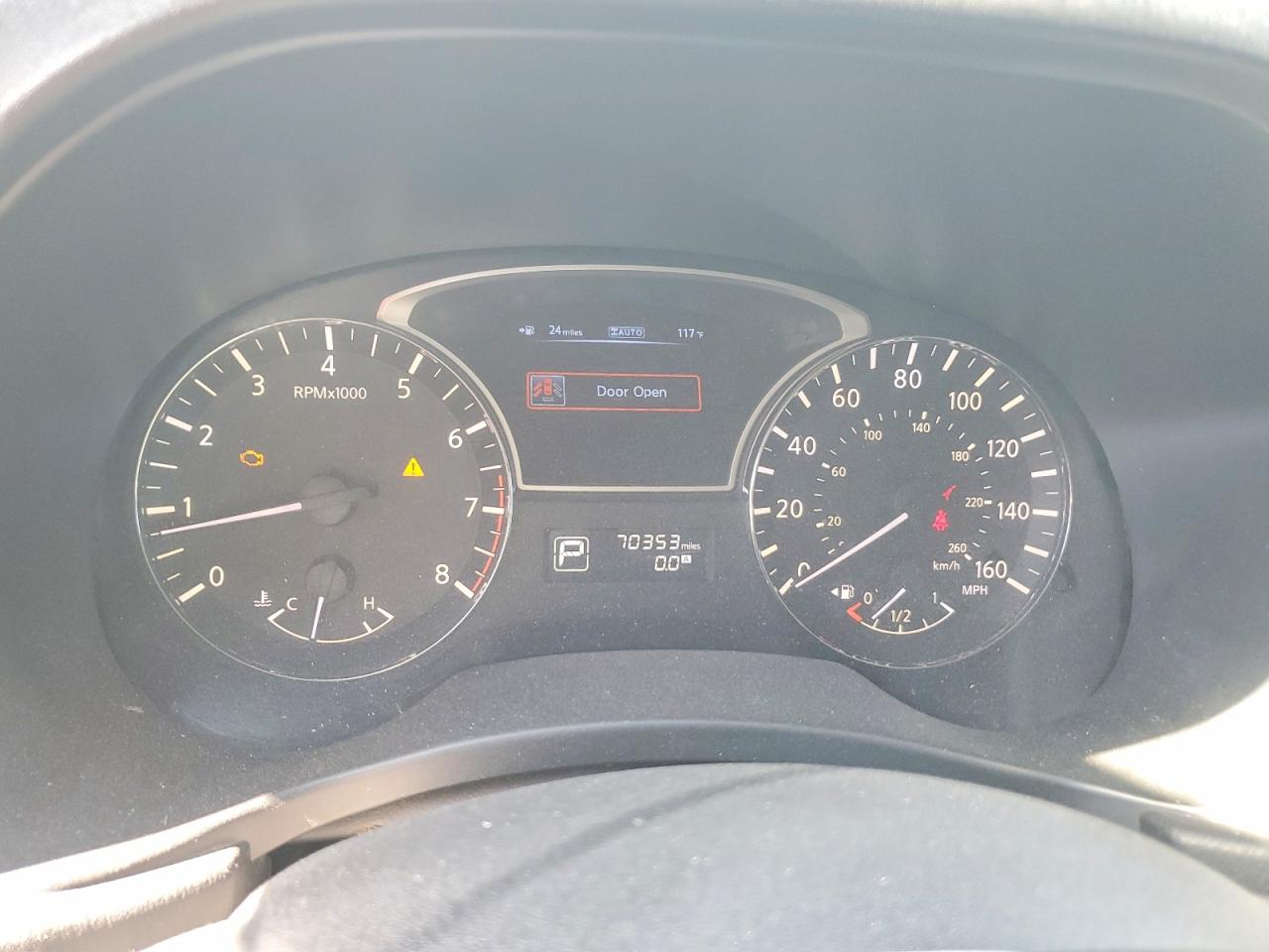 2013 Nissan Pathfinder S Silver vin: 5N1AR2MMXDC668035