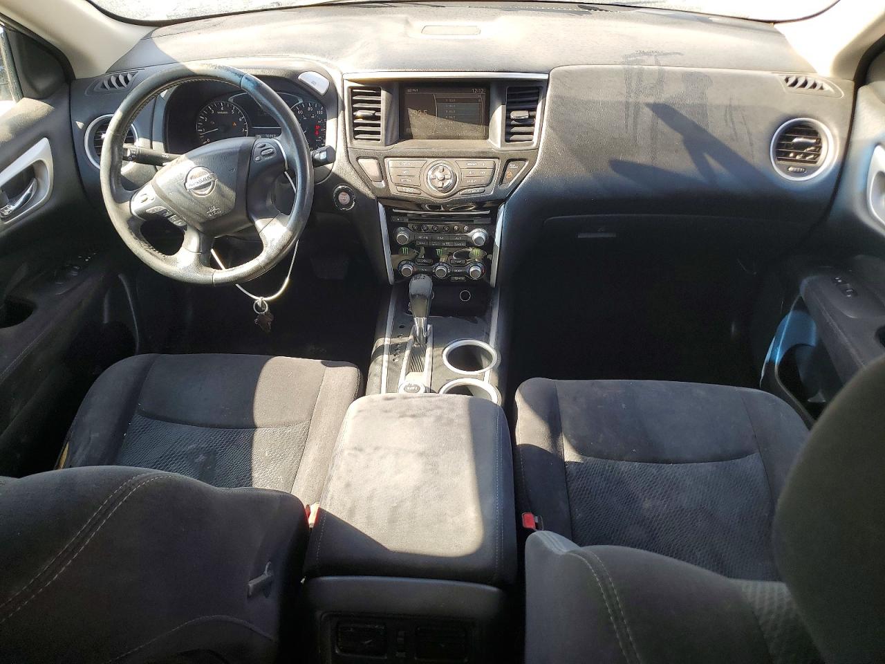 2013 Nissan Pathfinder S Silver vin: 5N1AR2MMXDC668035