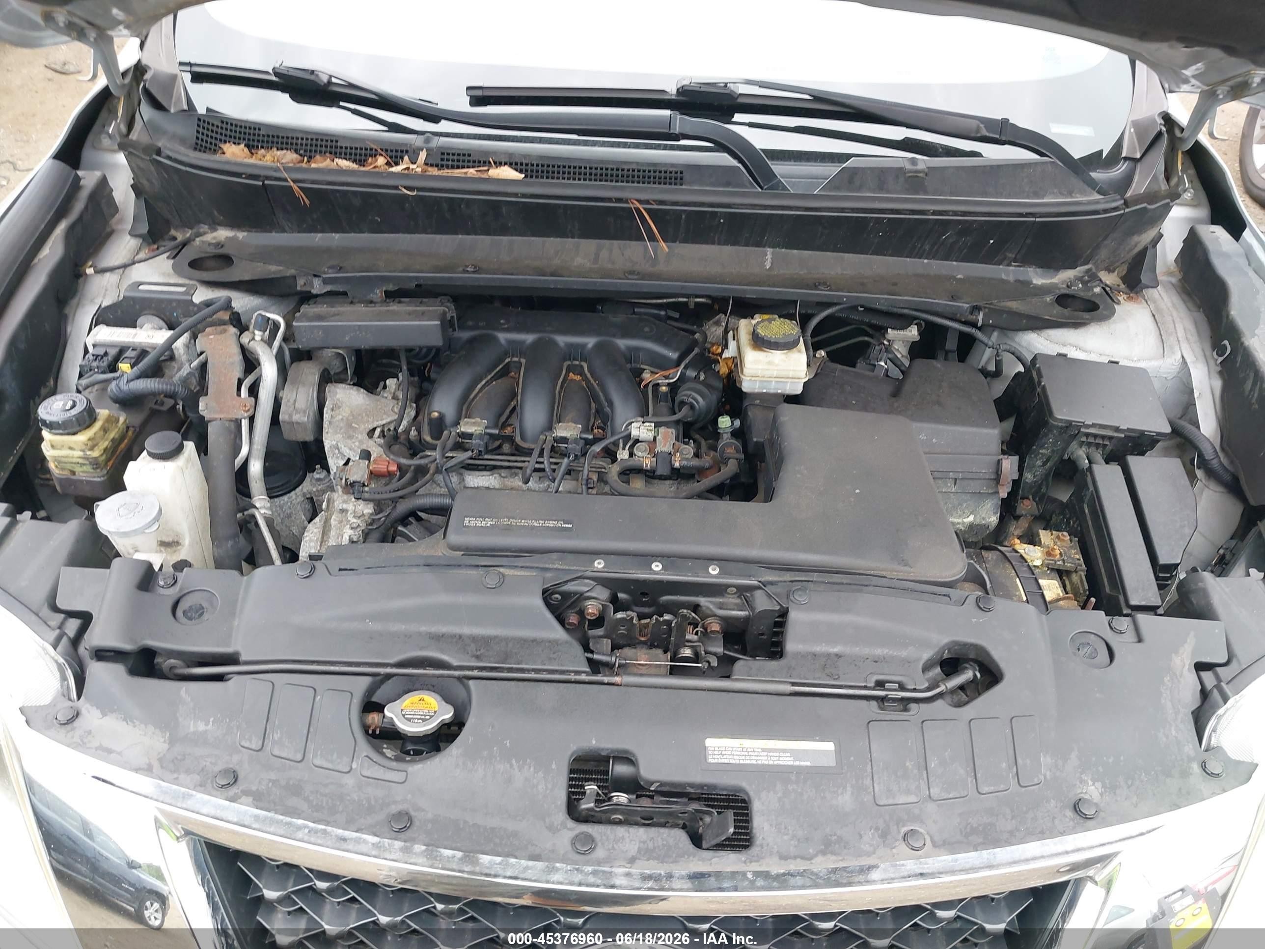 2013 Nissan Pathfinder S Silver vin: 5N1AR2MMXDC678516