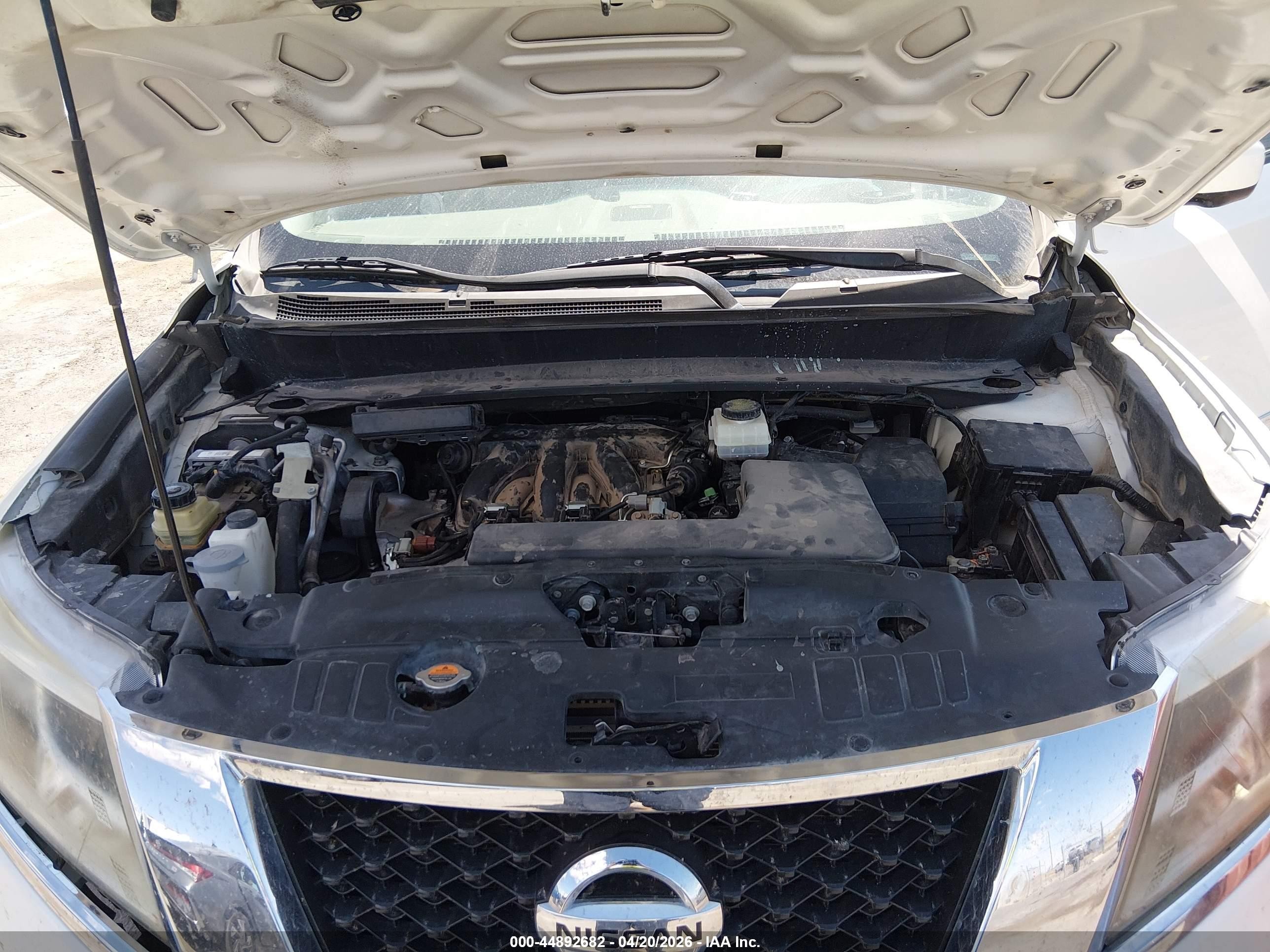 2014 Nissan Pathfinder Platinum Белый vin: 5N1AR2MMXEC697424