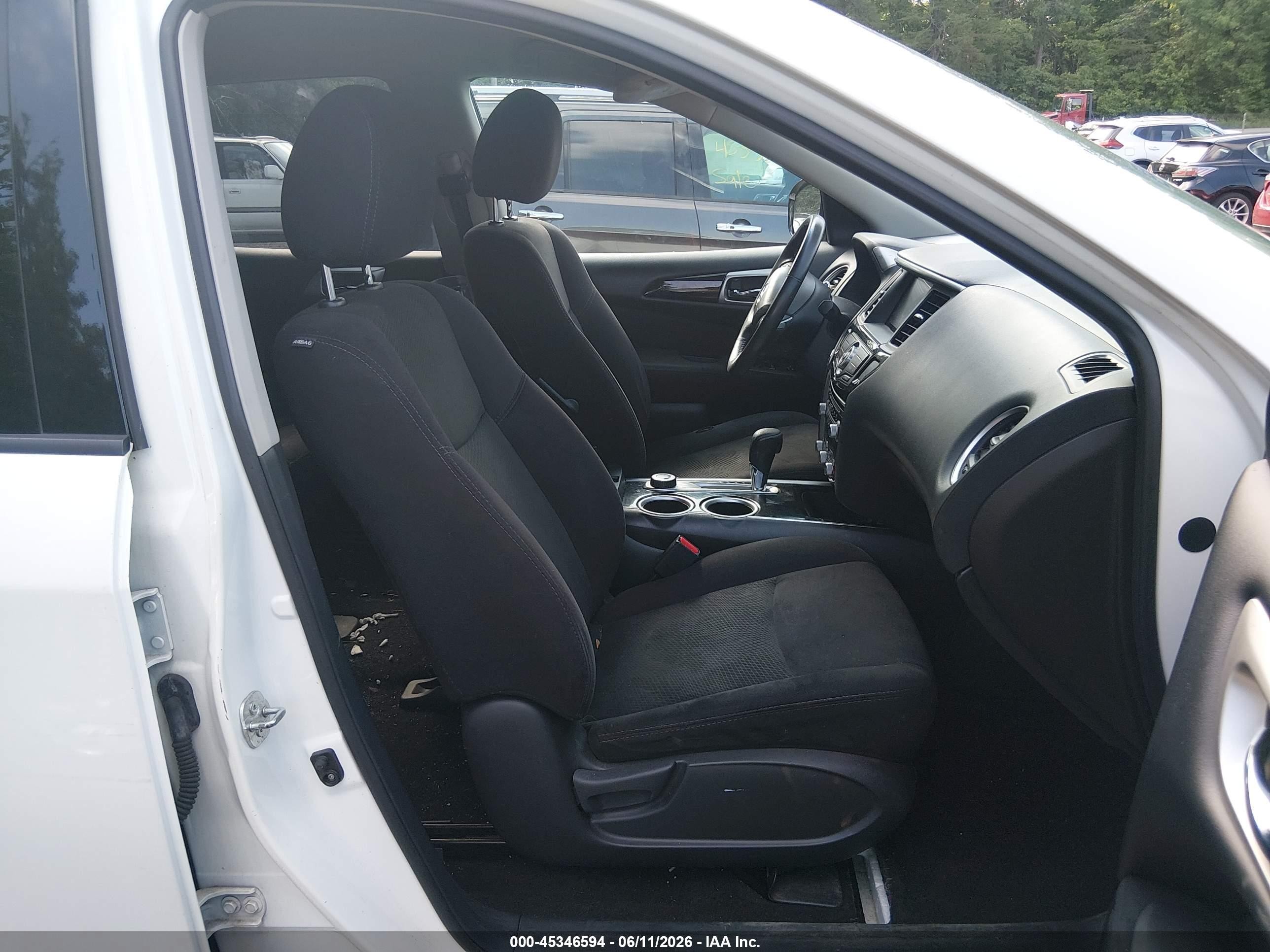 2014 Nissan Pathfinder Sv White vin: 5N1AR2MMXEC705781