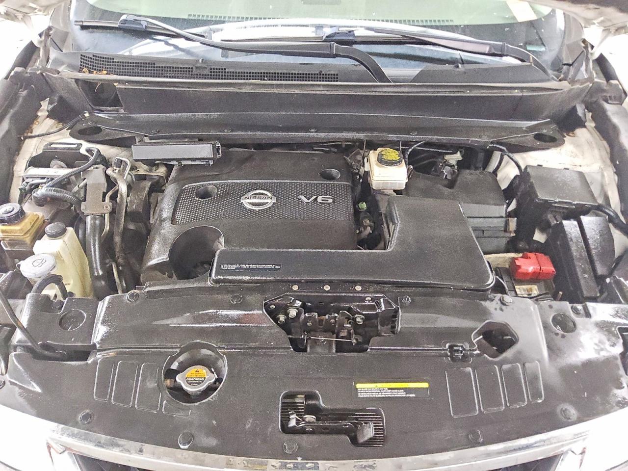 2014 Nissan Pathfinder Sv White vin: 5N1AR2MMXEC715114