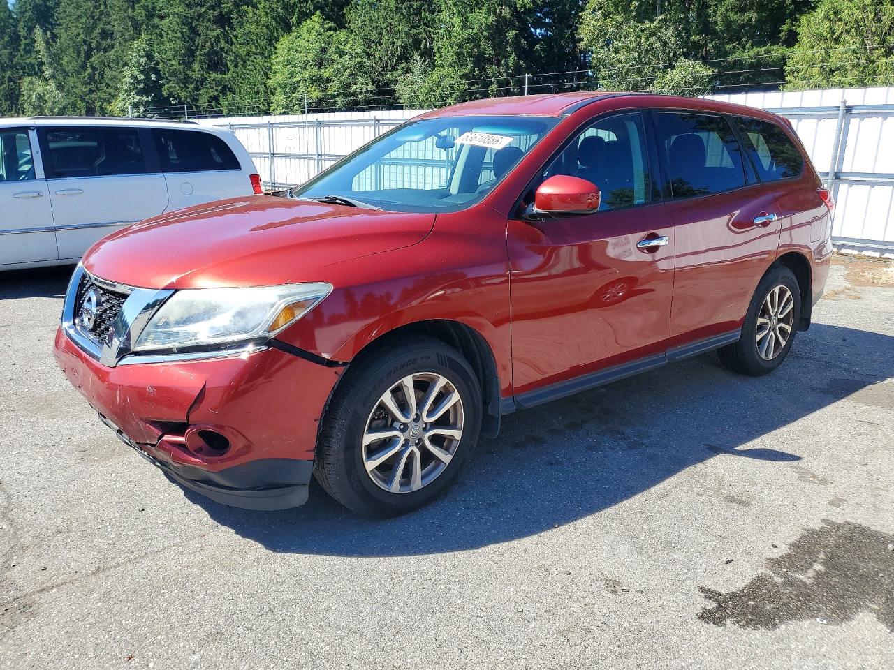 2014 Nissan Pathfinder S Красный vin: 5N1AR2MMXEC720149