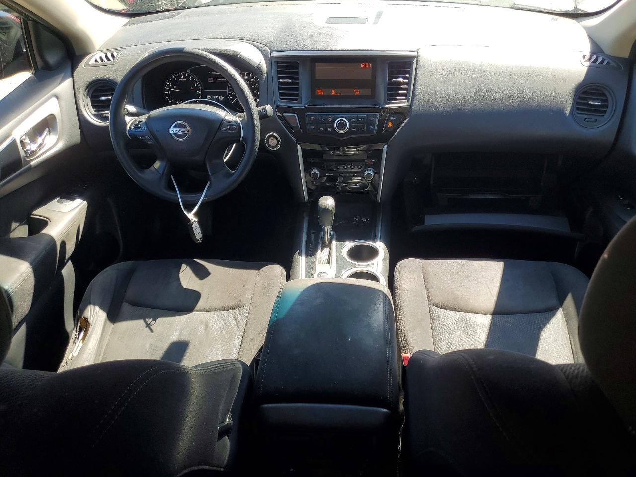 2014 Nissan Pathfinder S Red vin: 5N1AR2MMXEC720149