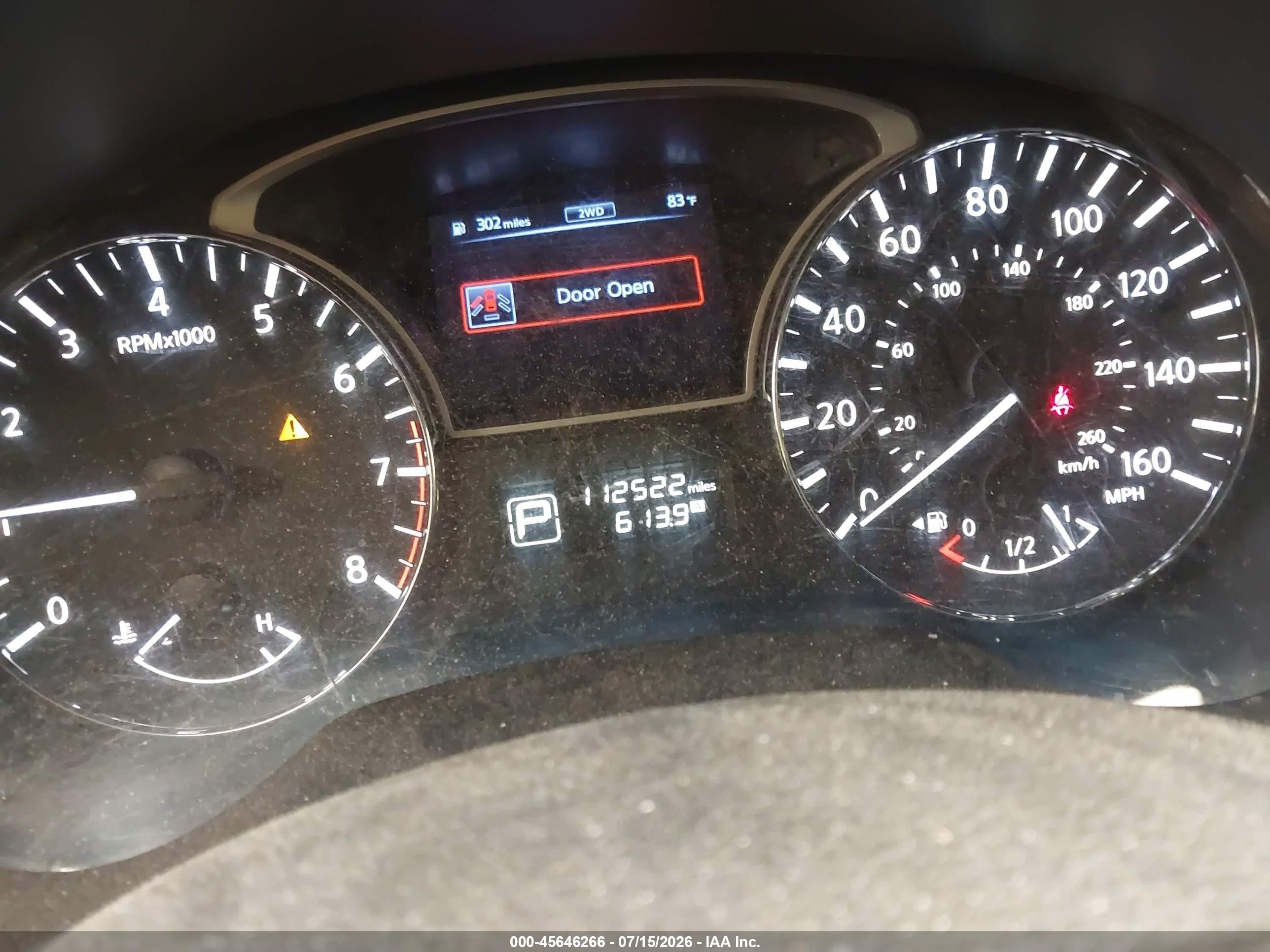 2014 Nissan Pathfinder S Silver vin: 5N1AR2MMXEC734956