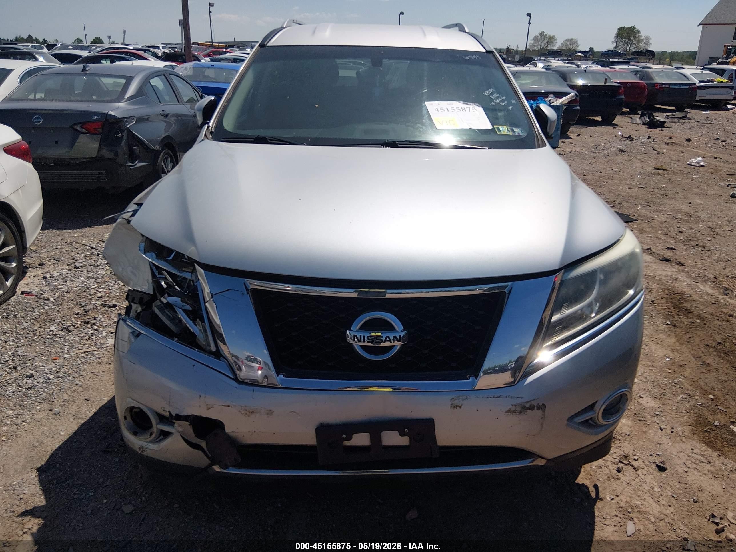 2015 Nissan Pathfinder Sv Silver vin: 5N1AR2MMXFC619159