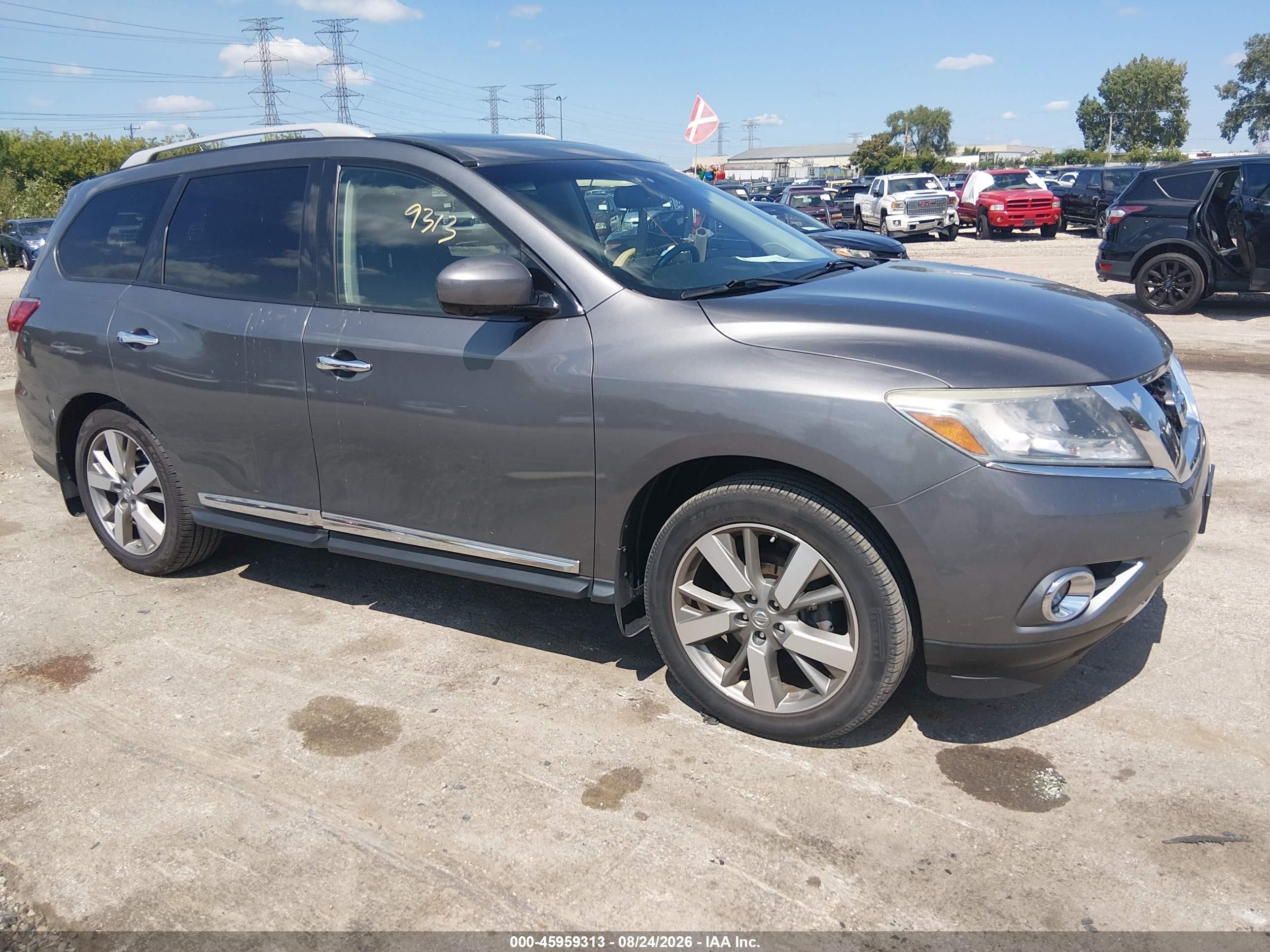 2015 Nissan Pathfinder Platinum Gray vin: 5N1AR2MMXFC631182