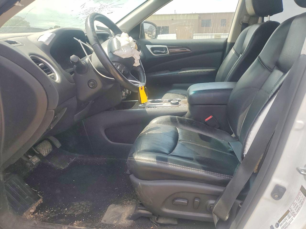 2015 Nissan Pathfinder S Белый vin: 5N1AR2MMXFC642599