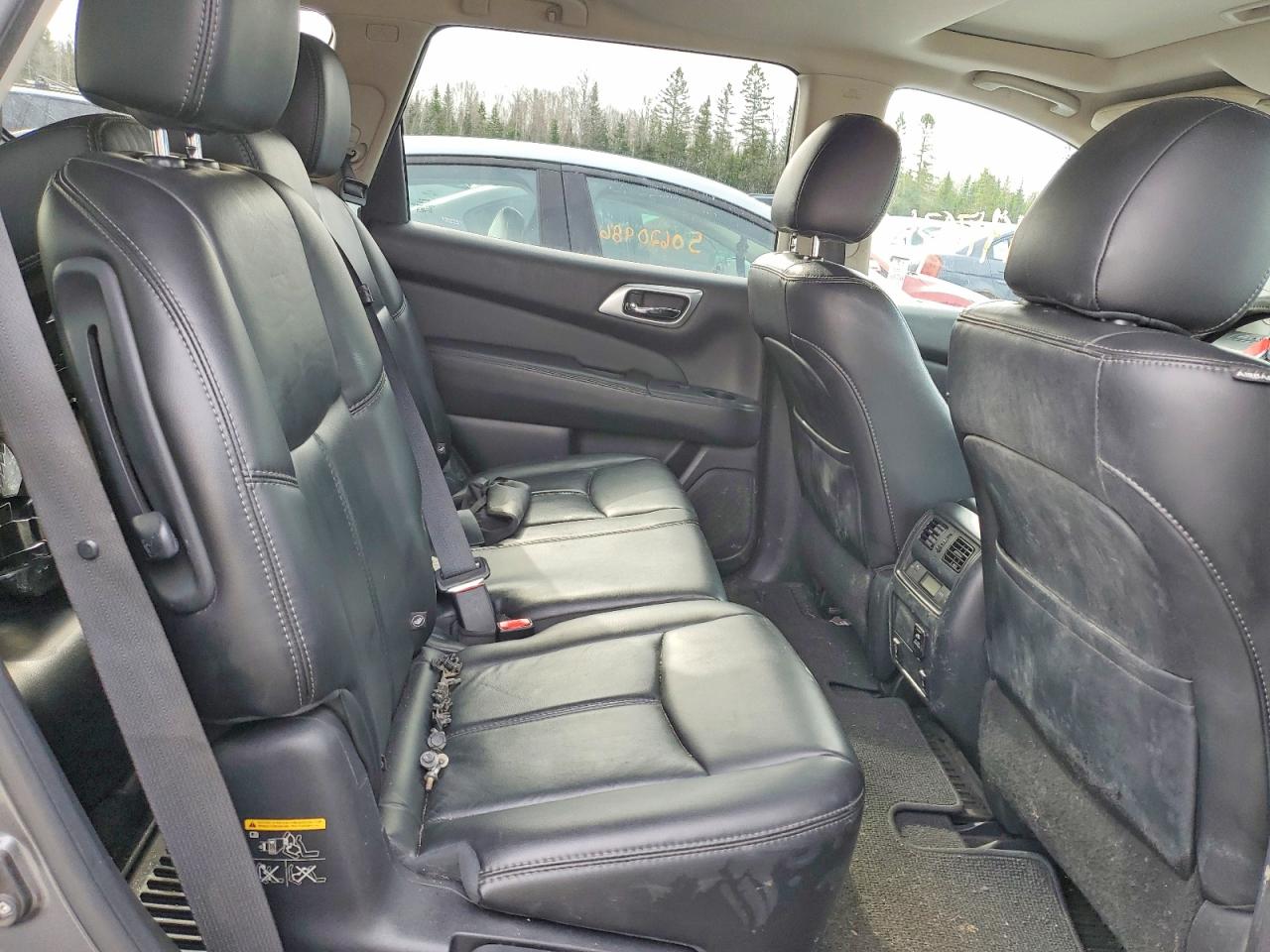 2015 Nissan Pathfinder S Gray vin: 5N1AR2MMXFC662884