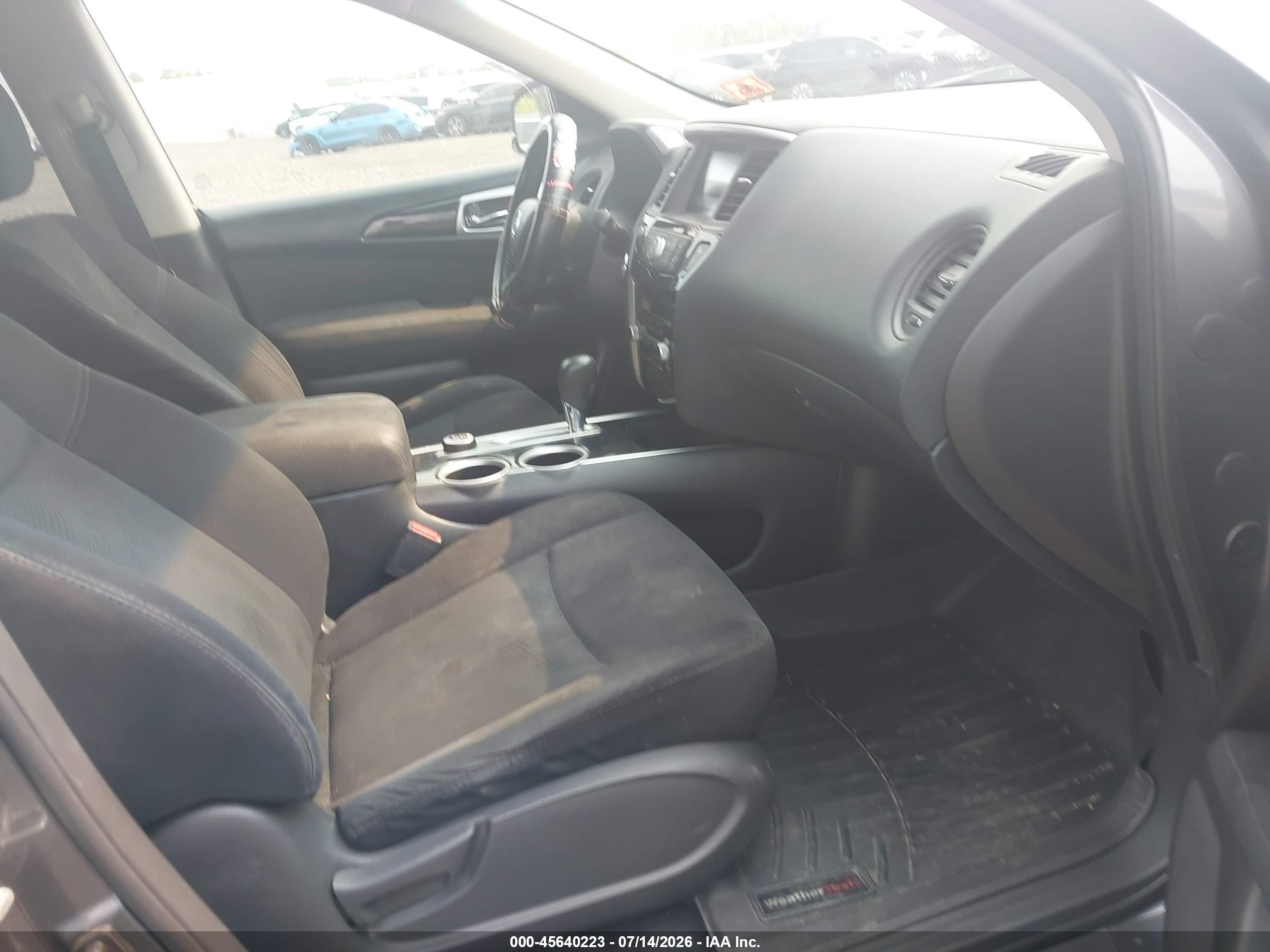 2015 Nissan Pathfinder S Gray vin: 5N1AR2MMXFC695772