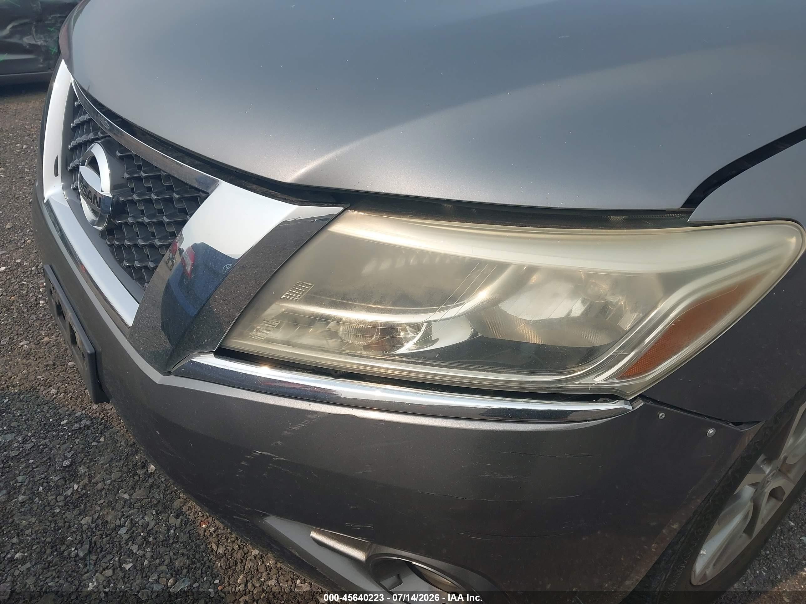 2015 Nissan Pathfinder S Gray vin: 5N1AR2MMXFC695772