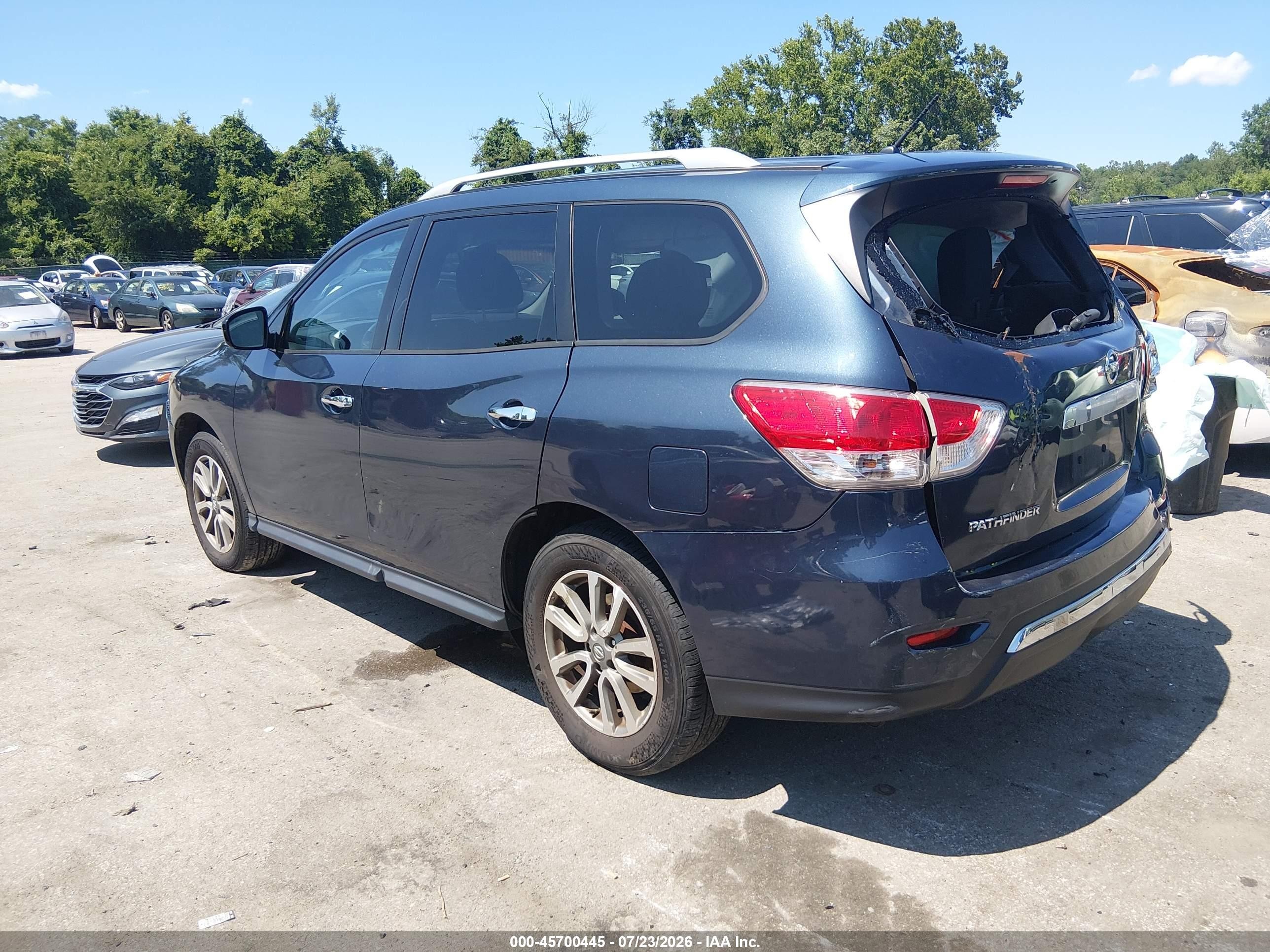 2015 Nissan Pathfinder S Blue vin: 5N1AR2MMXFC698137