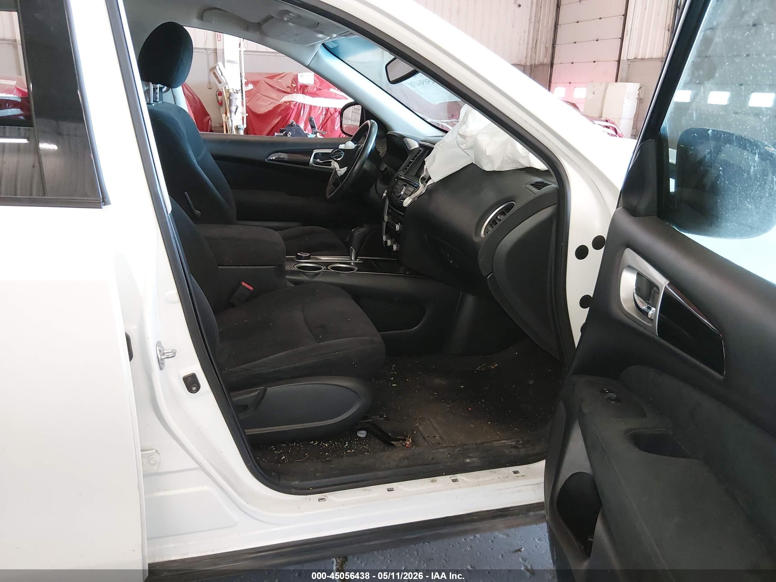 2015 Nissan Pathfinder Sv White vin: 5N1AR2MMXFC698915