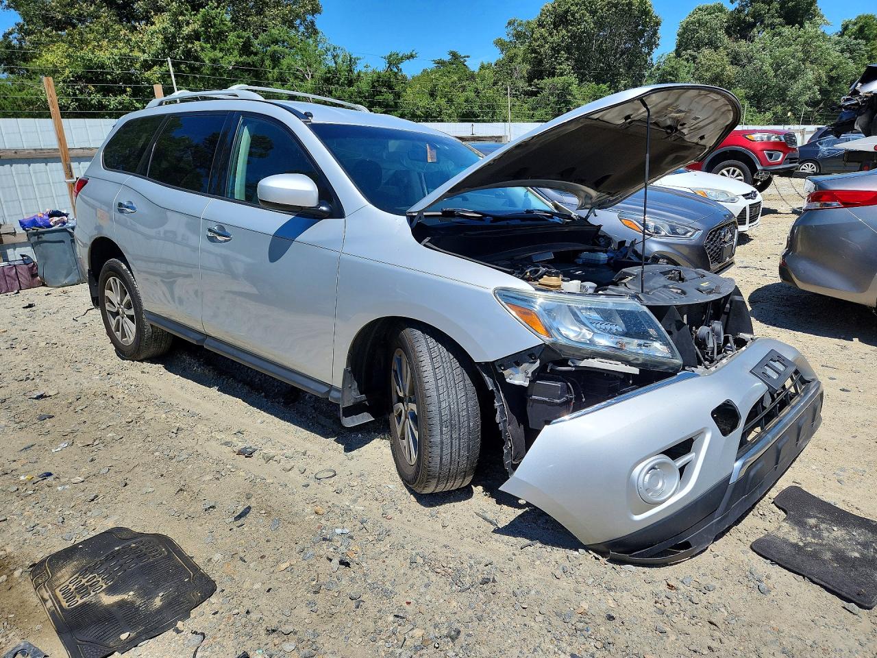 2016 Nissan Pathfinder S Серебряный vin: 5N1AR2MMXGC661364