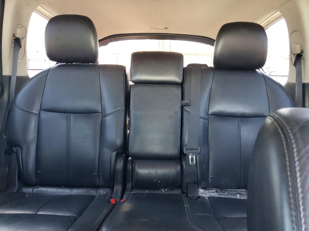 2013 Nissan Pathfinder S Silver vin: 5N1AR2MN0DC610086