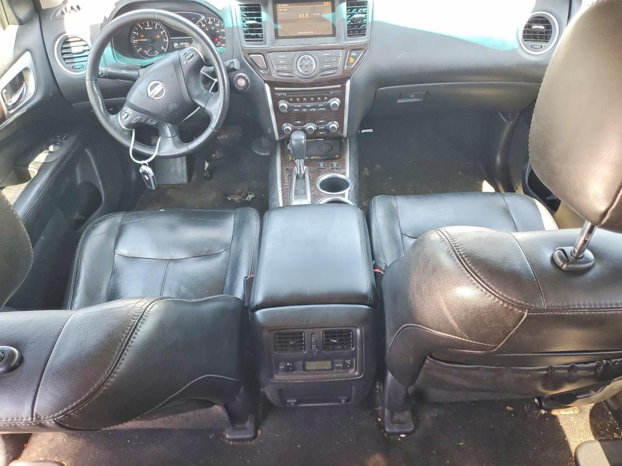 2013 Nissan Pathfinder S Silver vin: 5N1AR2MN0DC610086