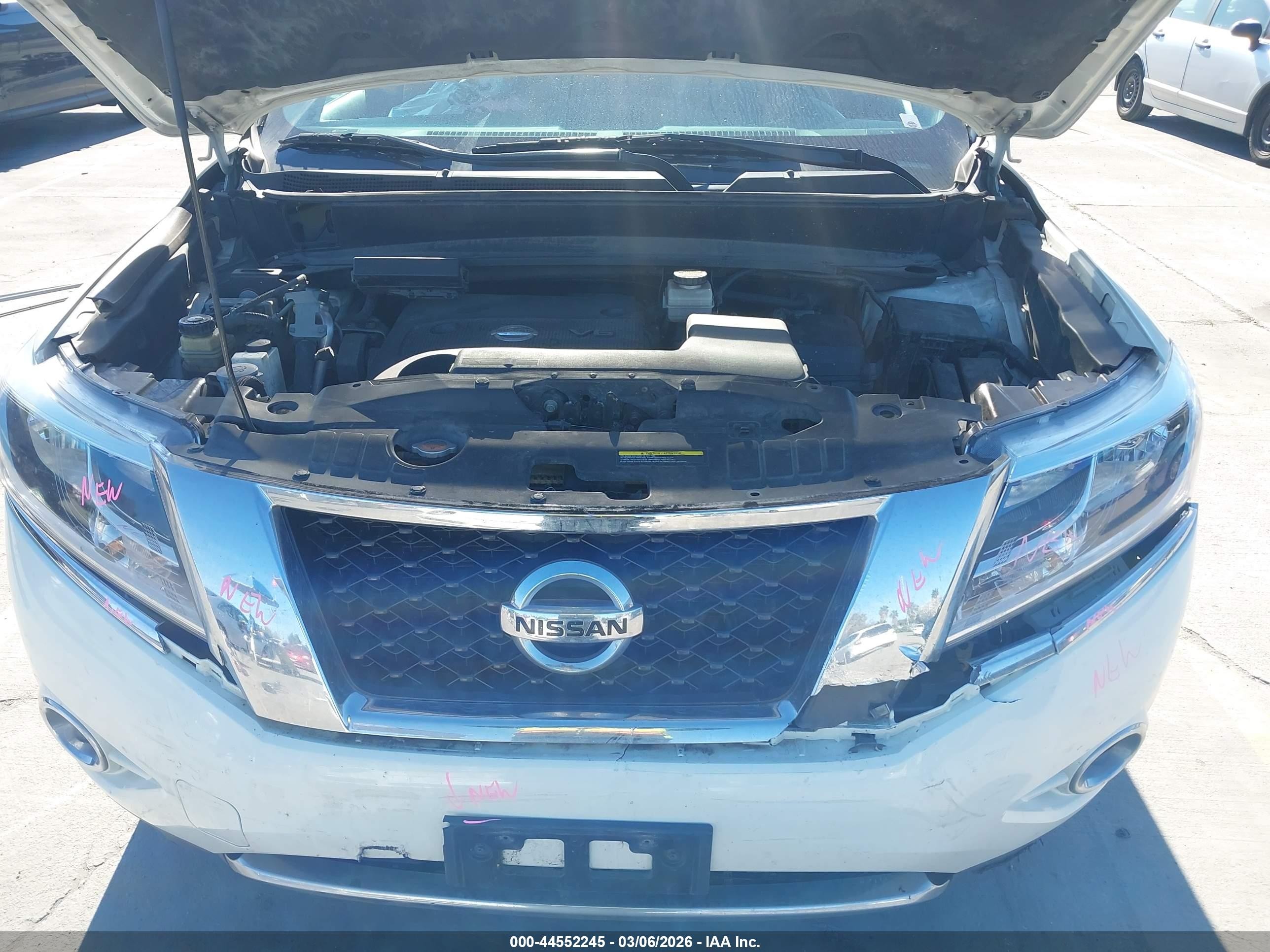 2013 Nissan Pathfinder Sl White vin: 5N1AR2MN0DC638406