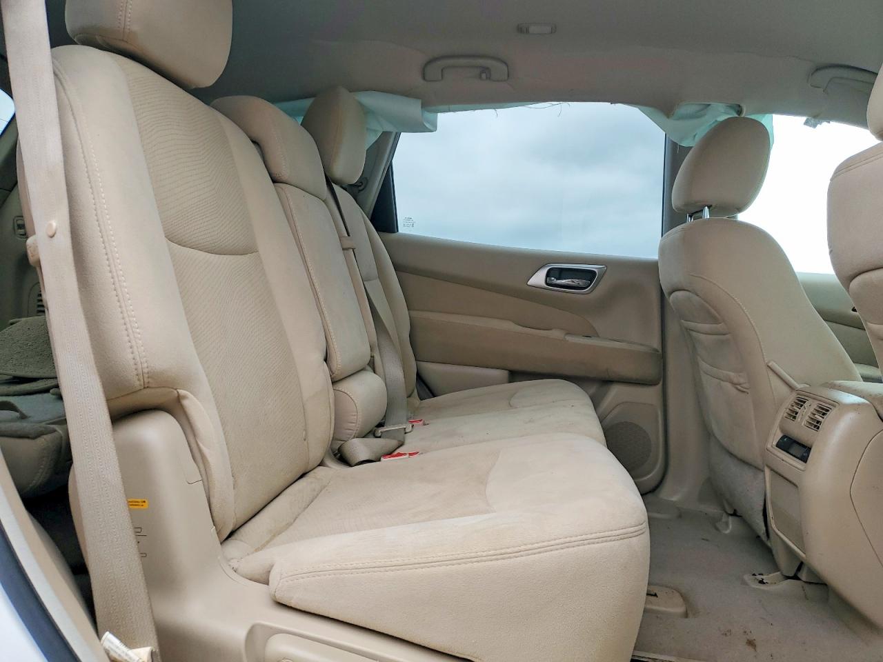 2013 Nissan Pathfinder S White vin: 5N1AR2MN0DC650622