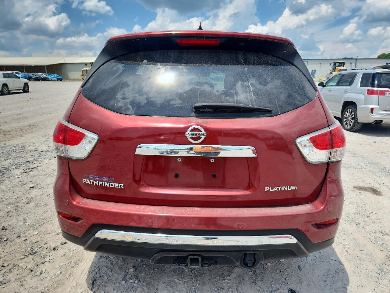 2013 Nissan Pathfinder S Red vin: 5N1AR2MN0DC667789