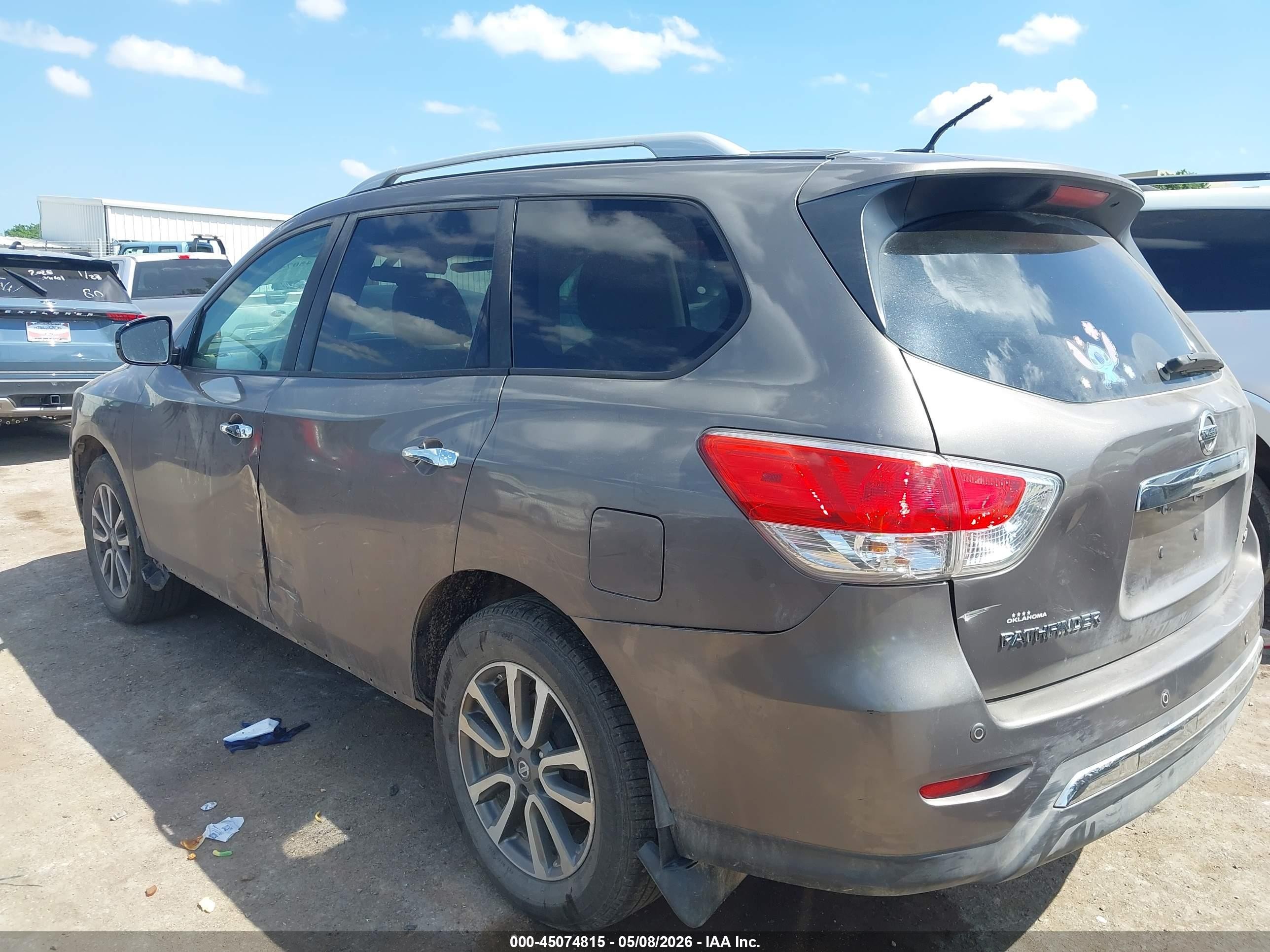 2013 Nissan Pathfinder Sv Gray vin: 5N1AR2MN0DC672460