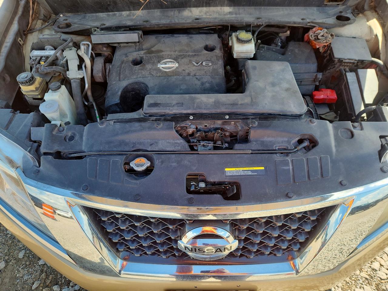 2013 Nissan Pathfinder S Gold vin: 5N1AR2MN0DC680235