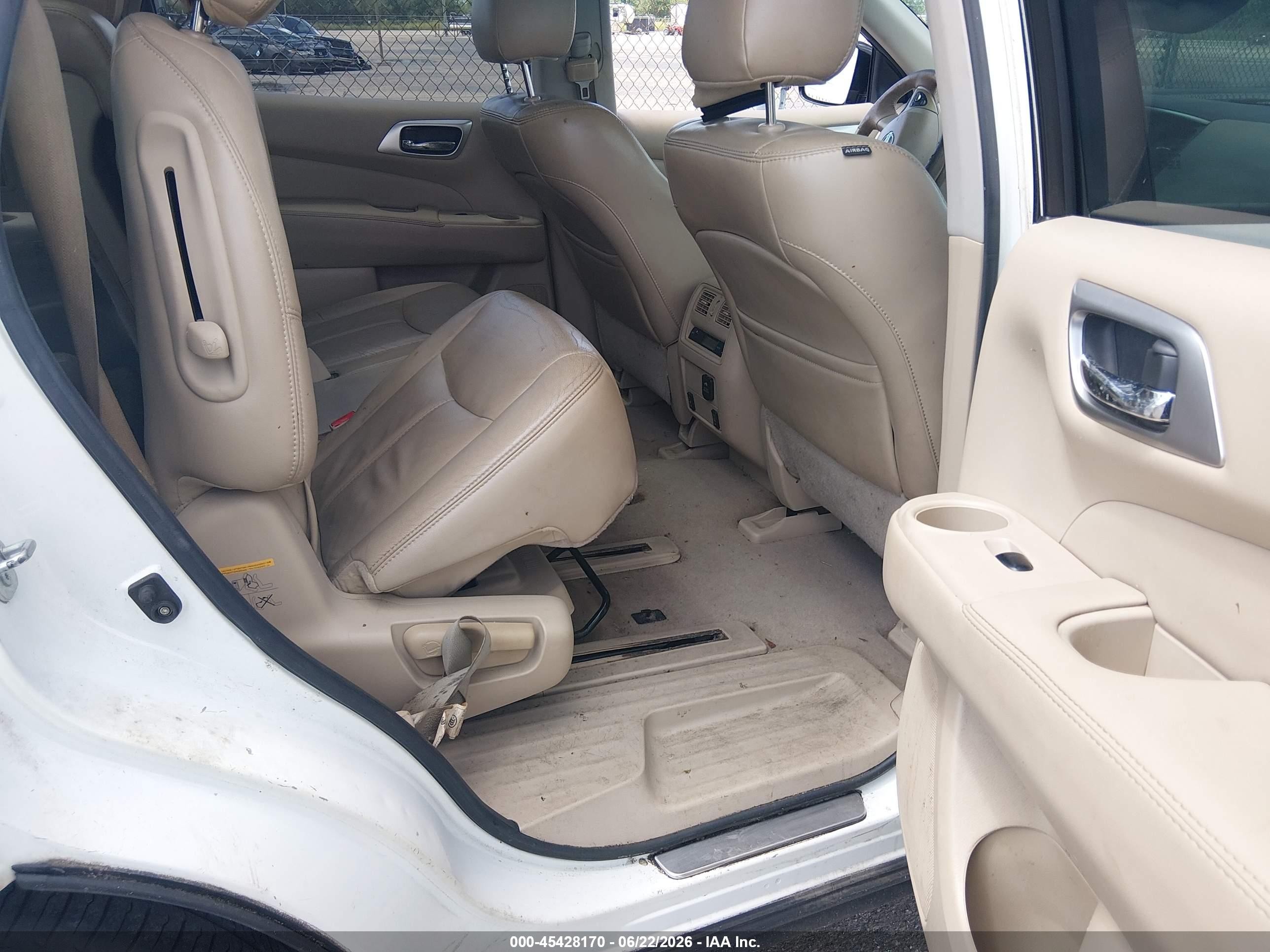 2014 Nissan Pathfinder Sl White vin: 5N1AR2MN0EC619808
