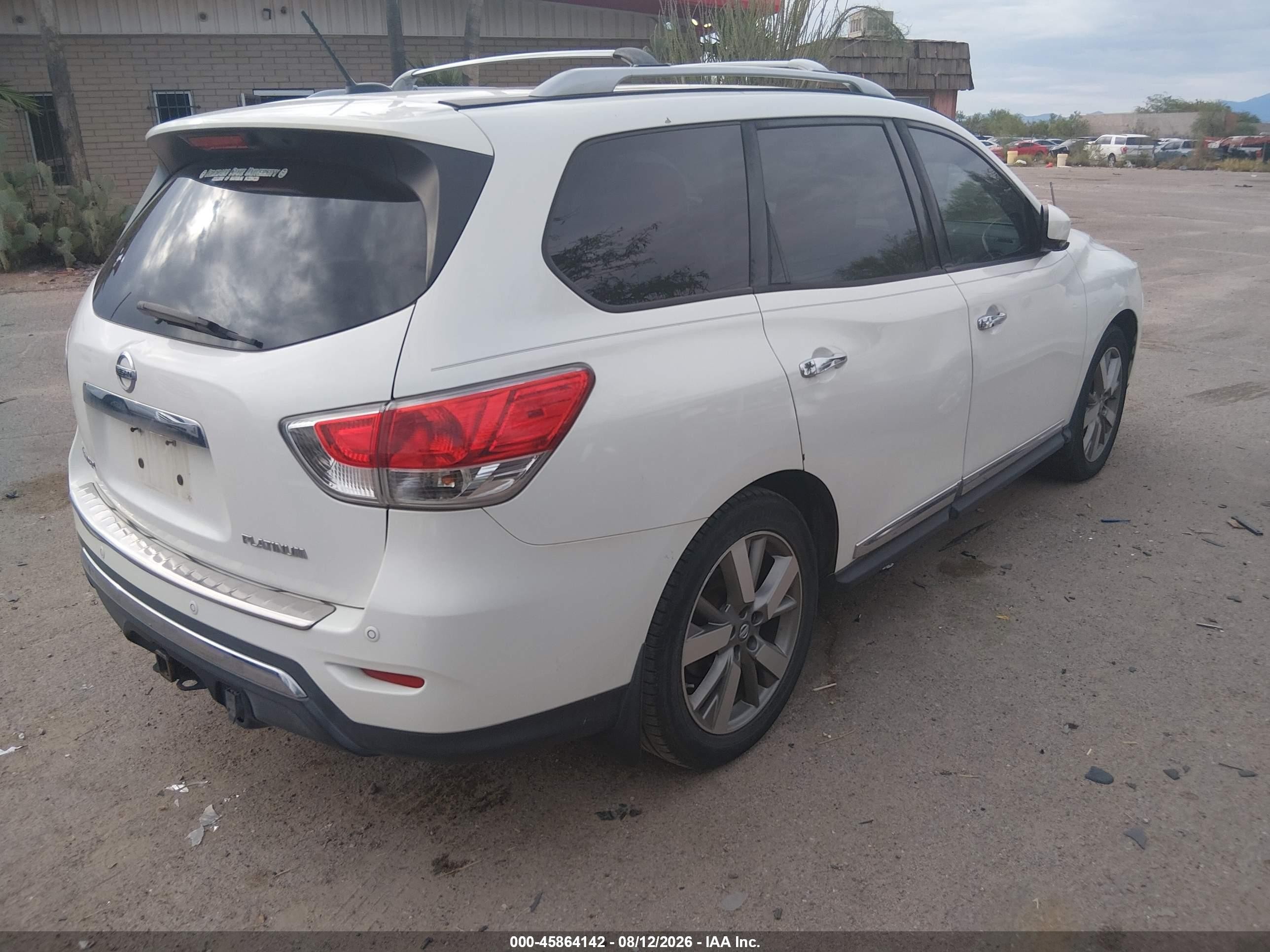 2014 Nissan Pathfinder Platinum Белый vin: 5N1AR2MN0EC641971