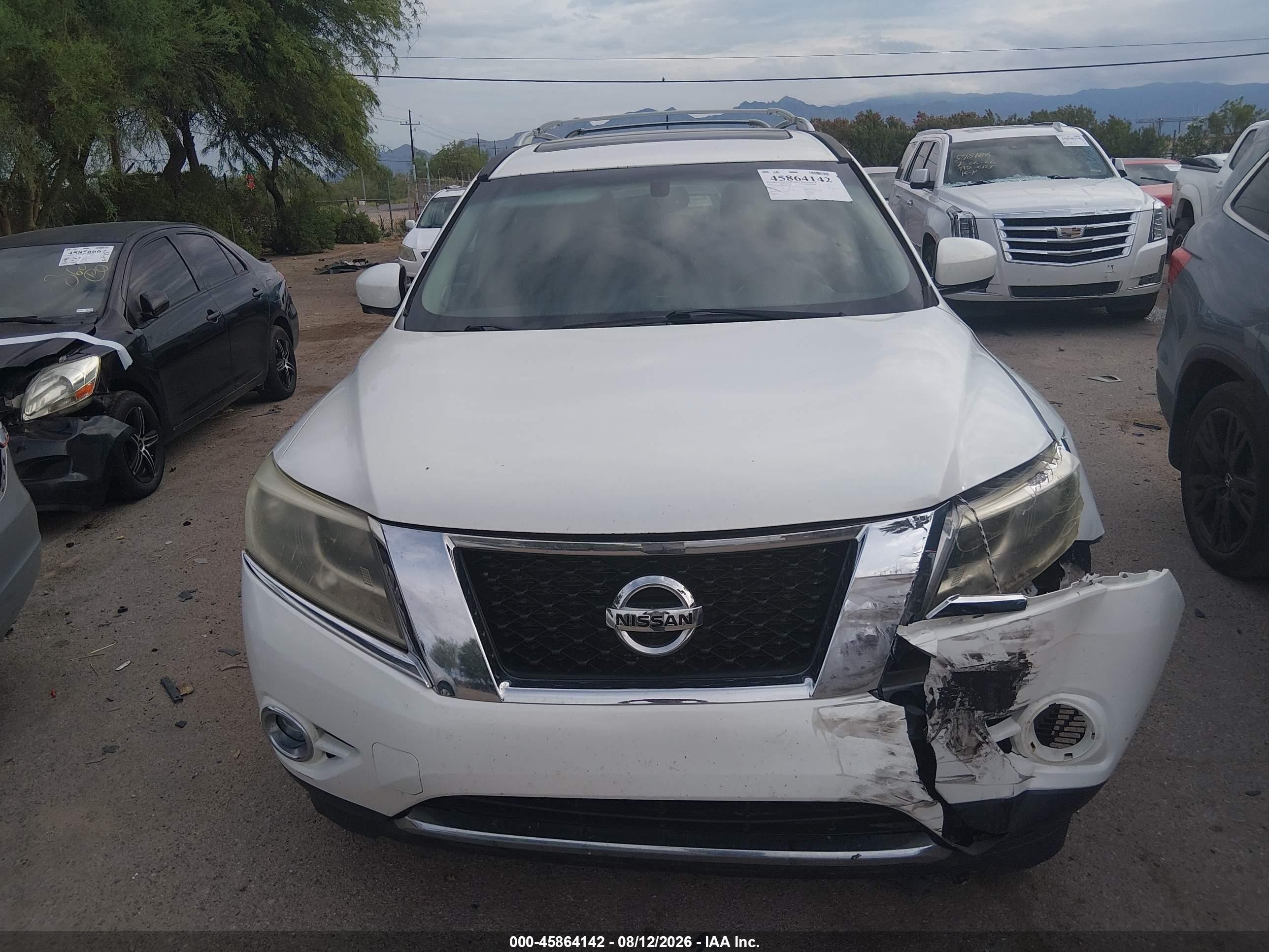 2014 Nissan Pathfinder Platinum Белый vin: 5N1AR2MN0EC641971