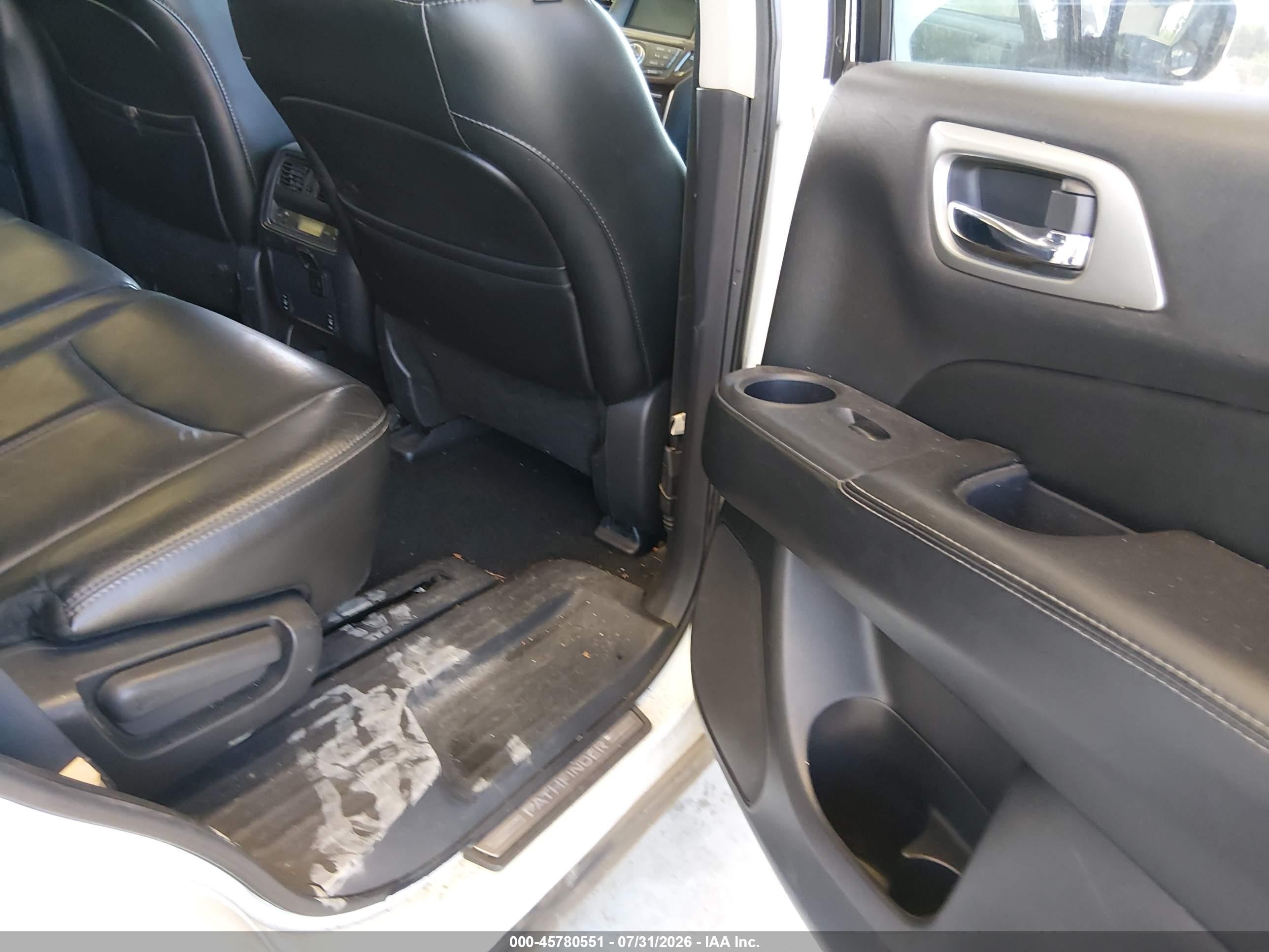 2014 Nissan Pathfinder Sl White vin: 5N1AR2MN0EC676218