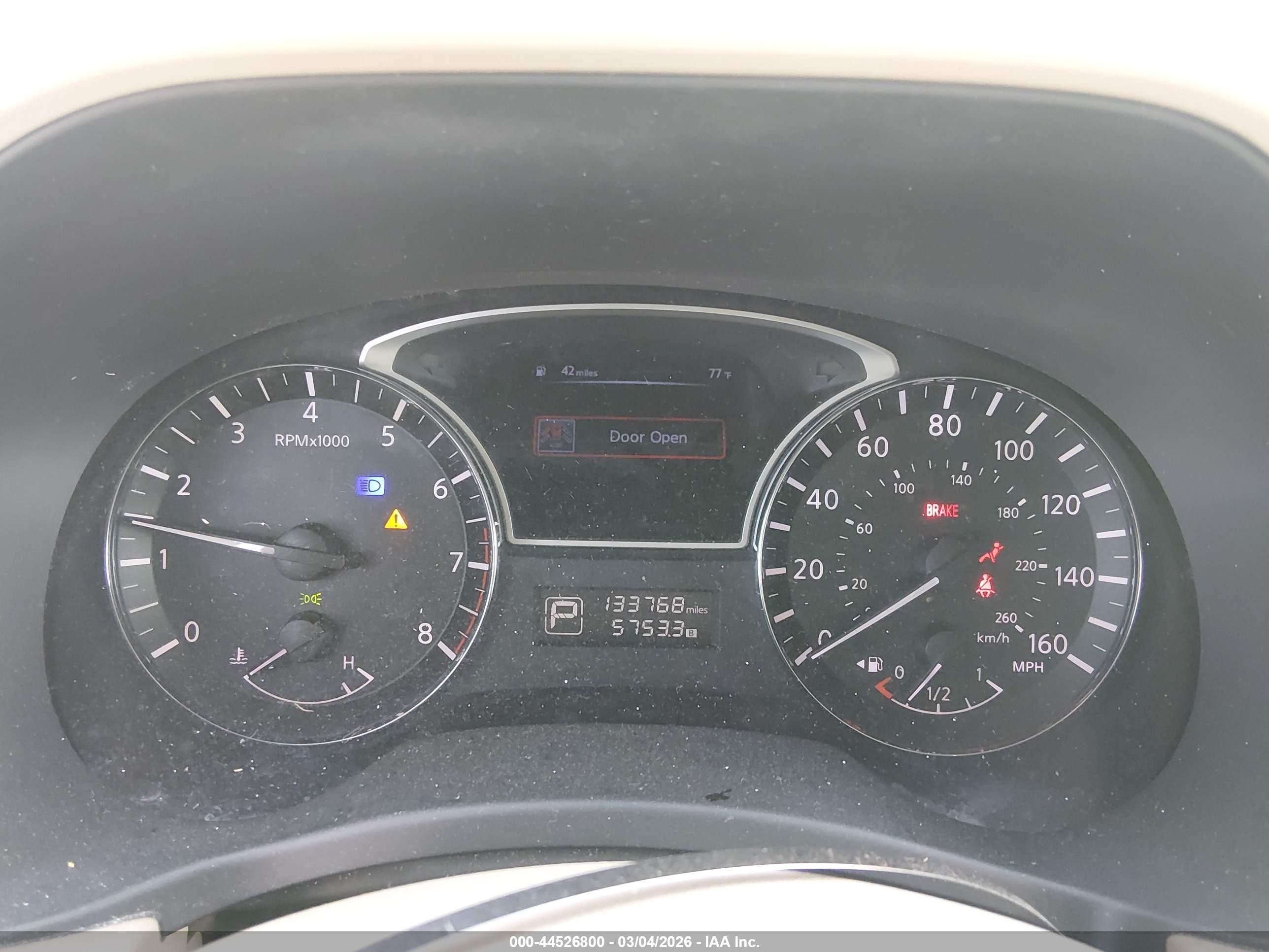 2014 Nissan Pathfinder Platinum/s/sl/sv Золотой vin: 5N1AR2MN0EC677921