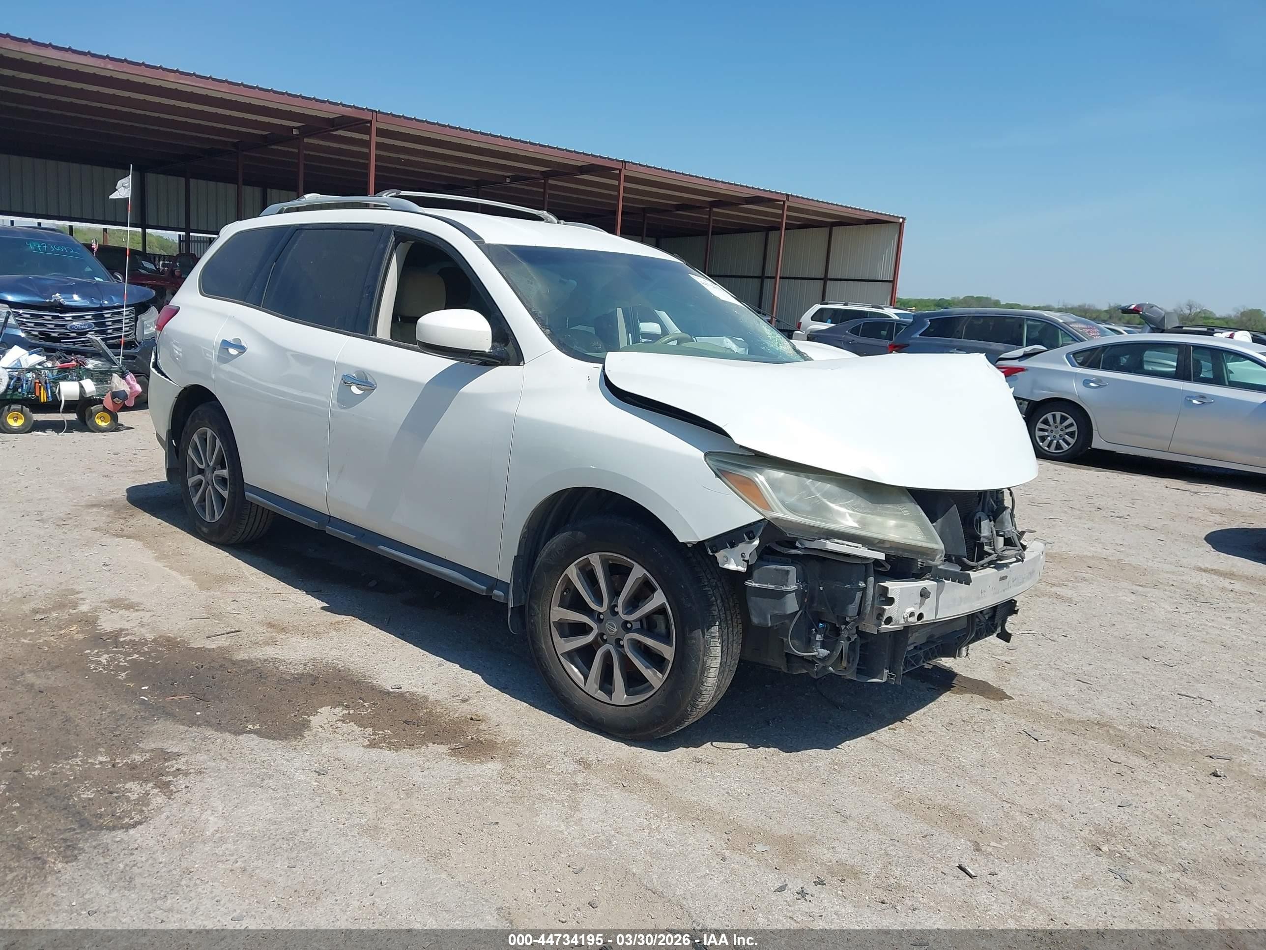 2014 Nissan Pathfinder Sv Белый vin: 5N1AR2MN0EC686344