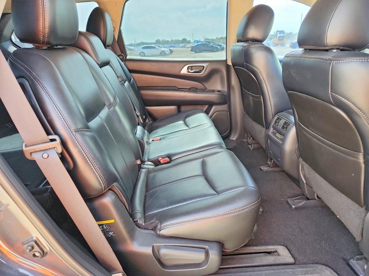 2014 Nissan Pathfinder S Gray vin: 5N1AR2MN0EC723568