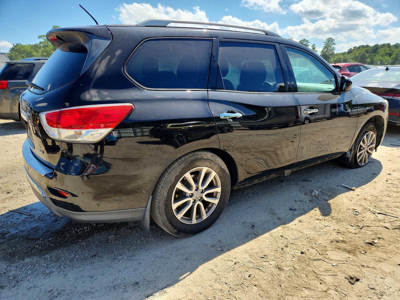 2014 Nissan Pathfinder Sv Black vin: 5N1AR2MN0EC725563