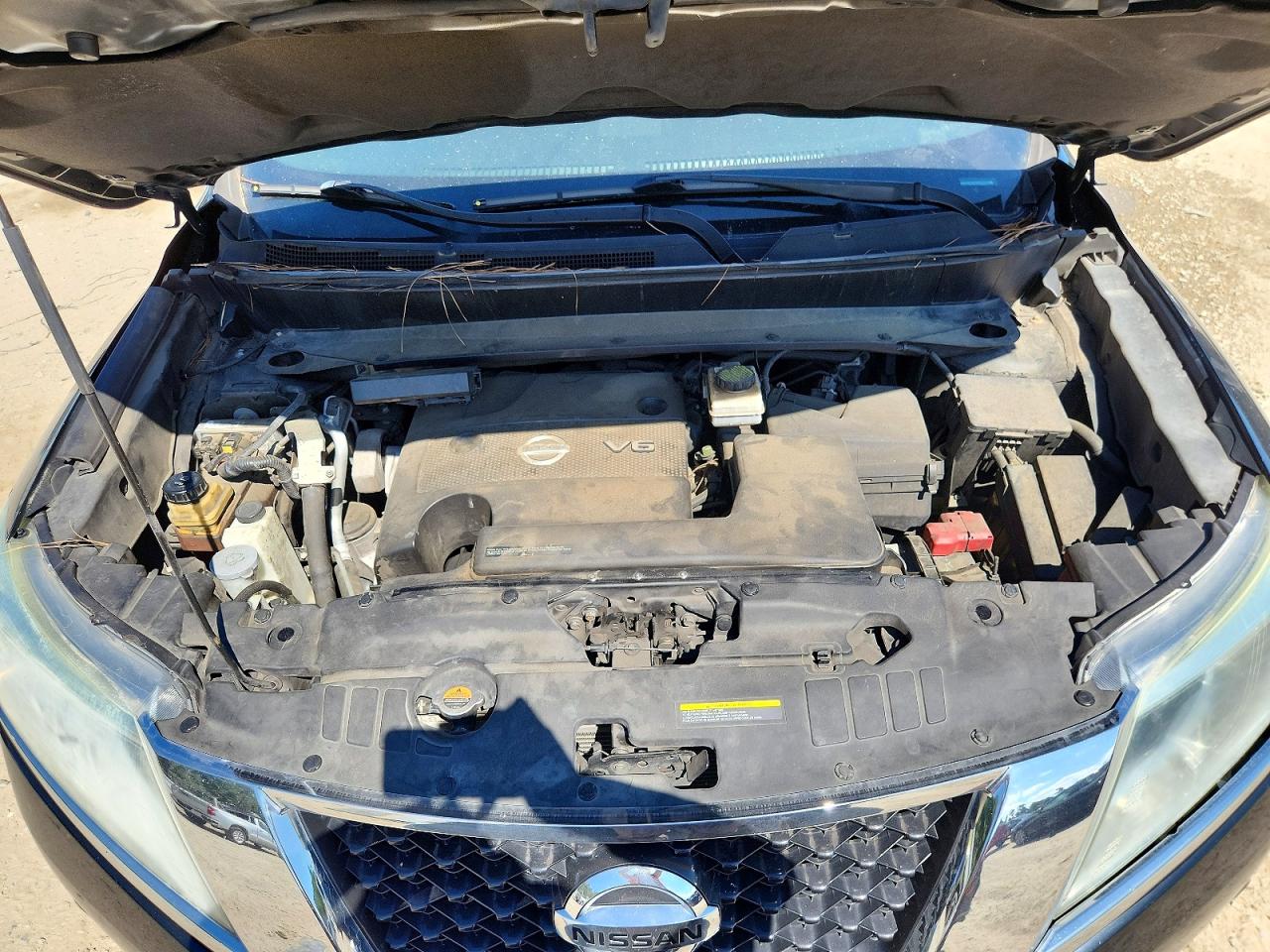 2014 Nissan Pathfinder Sv Black vin: 5N1AR2MN0EC725563