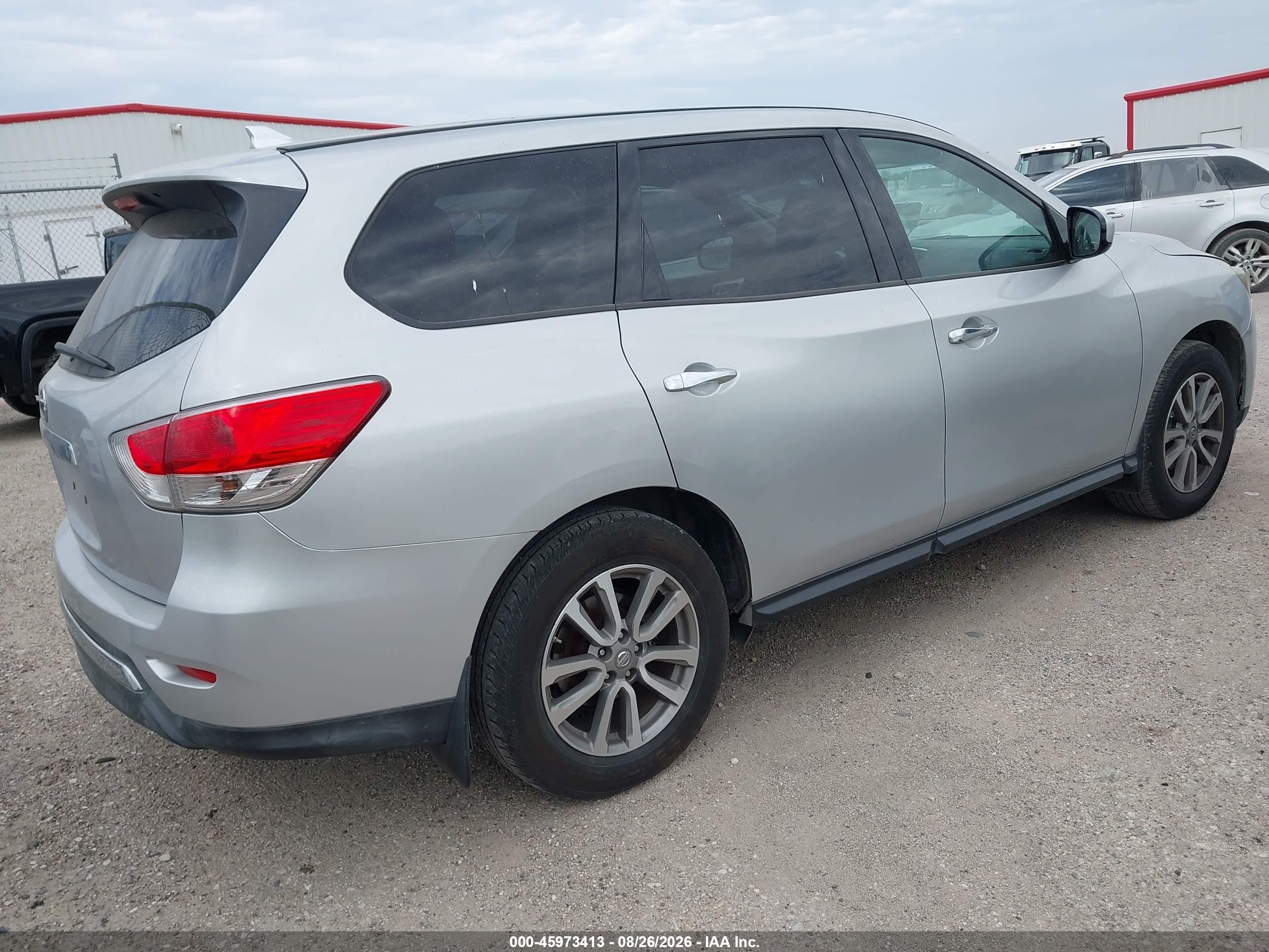 2015 Nissan Pathfinder S Silver vin: 5N1AR2MN0FC606218