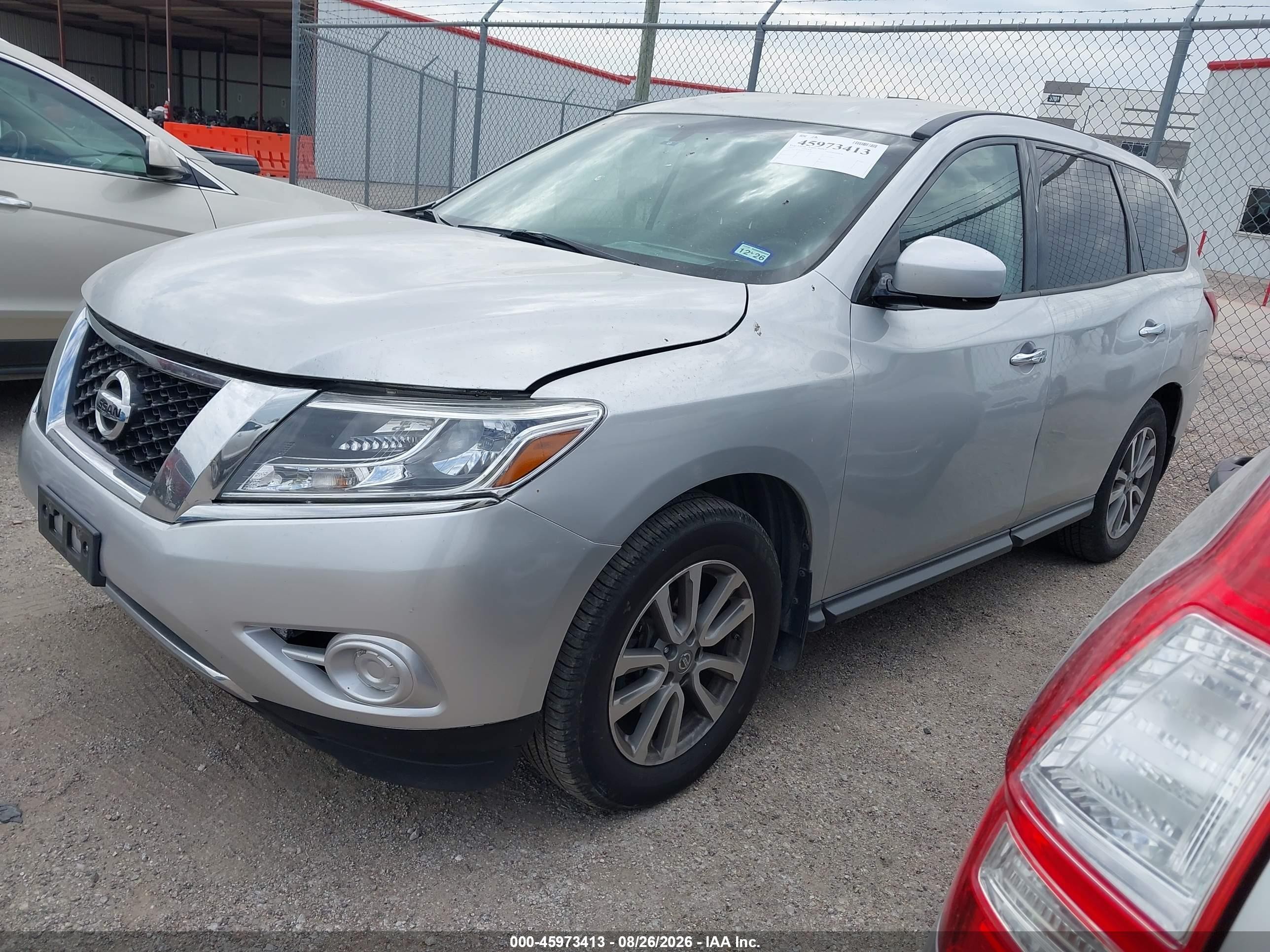 2015 Nissan Pathfinder S Silver vin: 5N1AR2MN0FC606218
